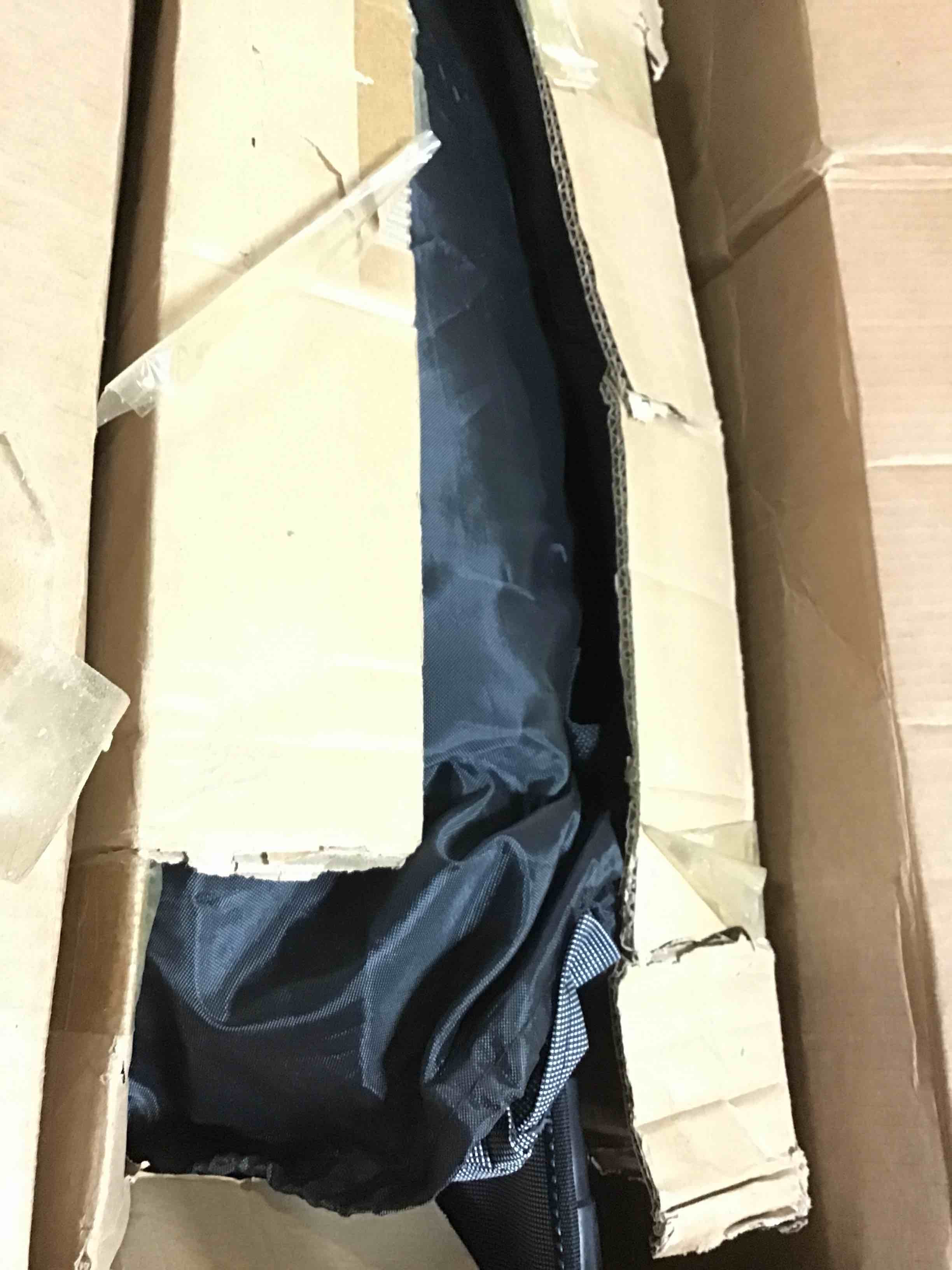https://s3.amazonaws.com/lotting-images-prod/bidfta/RED5556673_1701112581454.jpeg