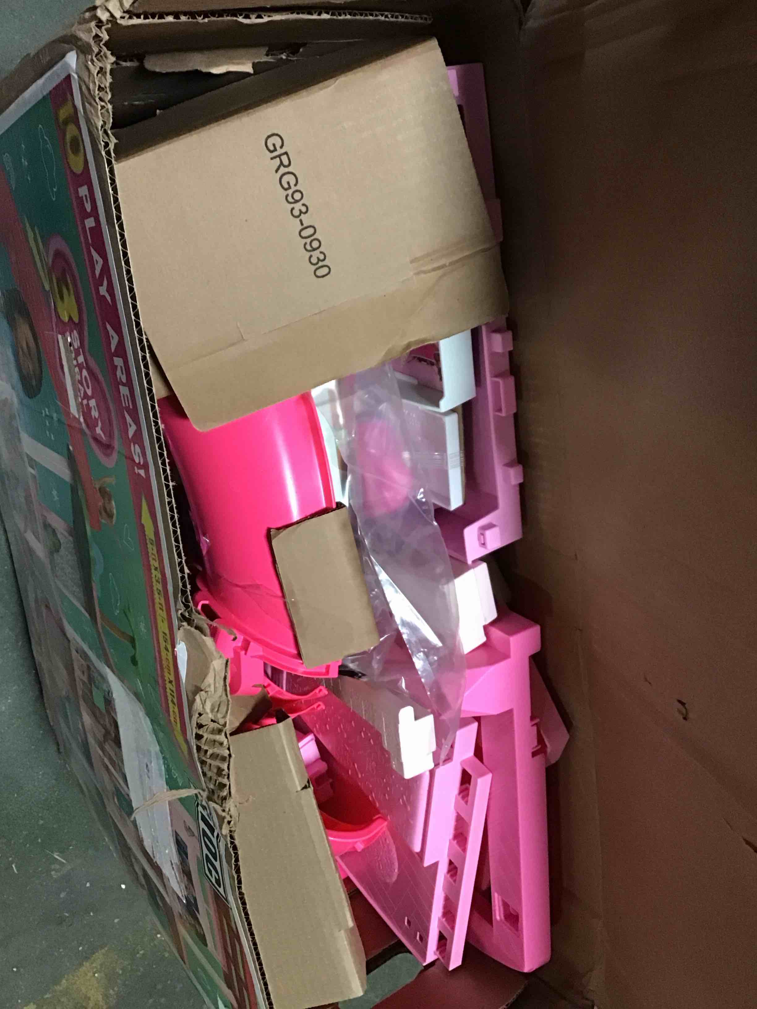 https://s3.amazonaws.com/lotting-images-prod/bidfta/RED5556864_1701198183752.jpeg