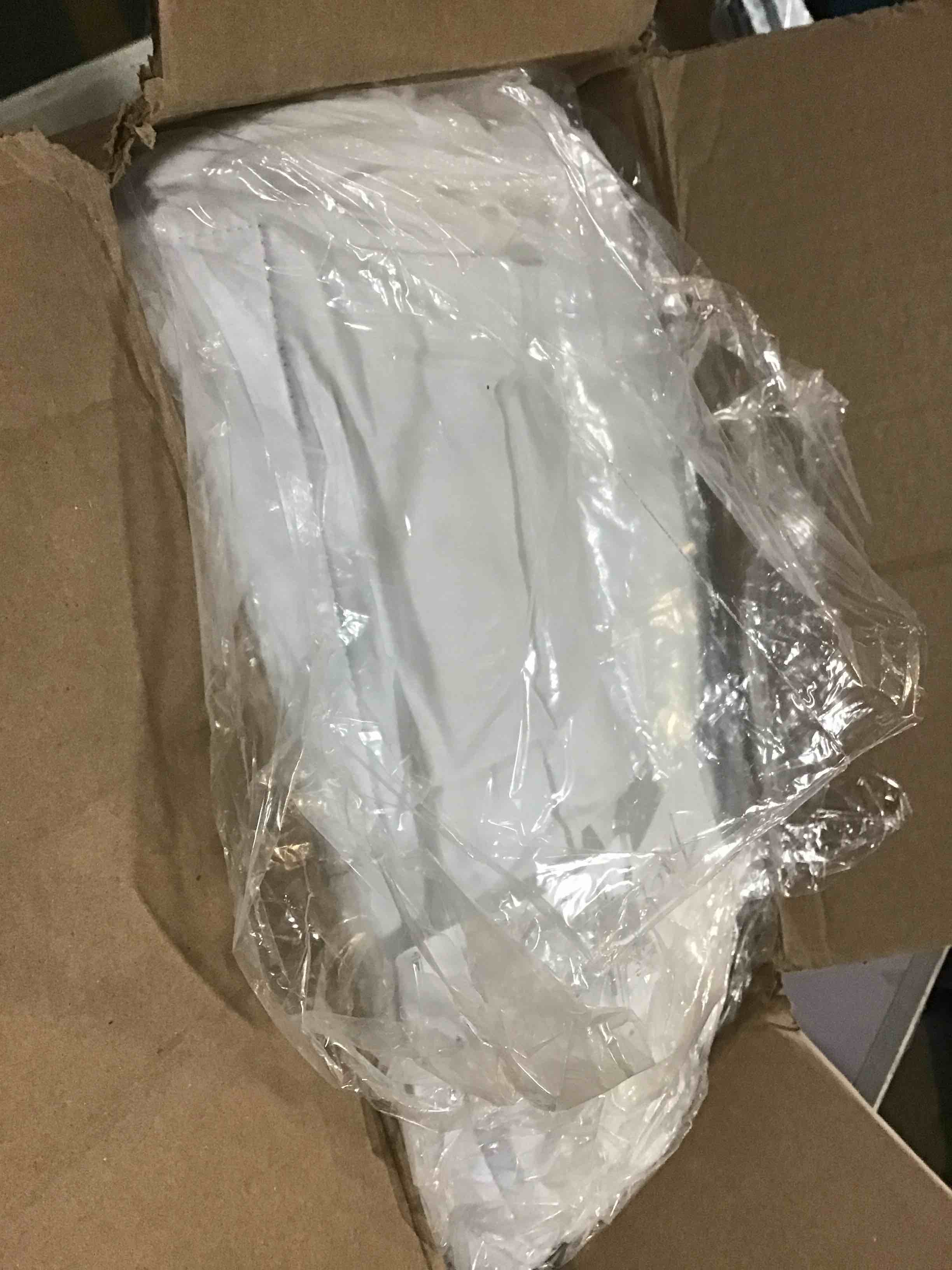 https://s3.amazonaws.com/lotting-images-prod/bidfta/RED5557118_1701351742256.jpeg
