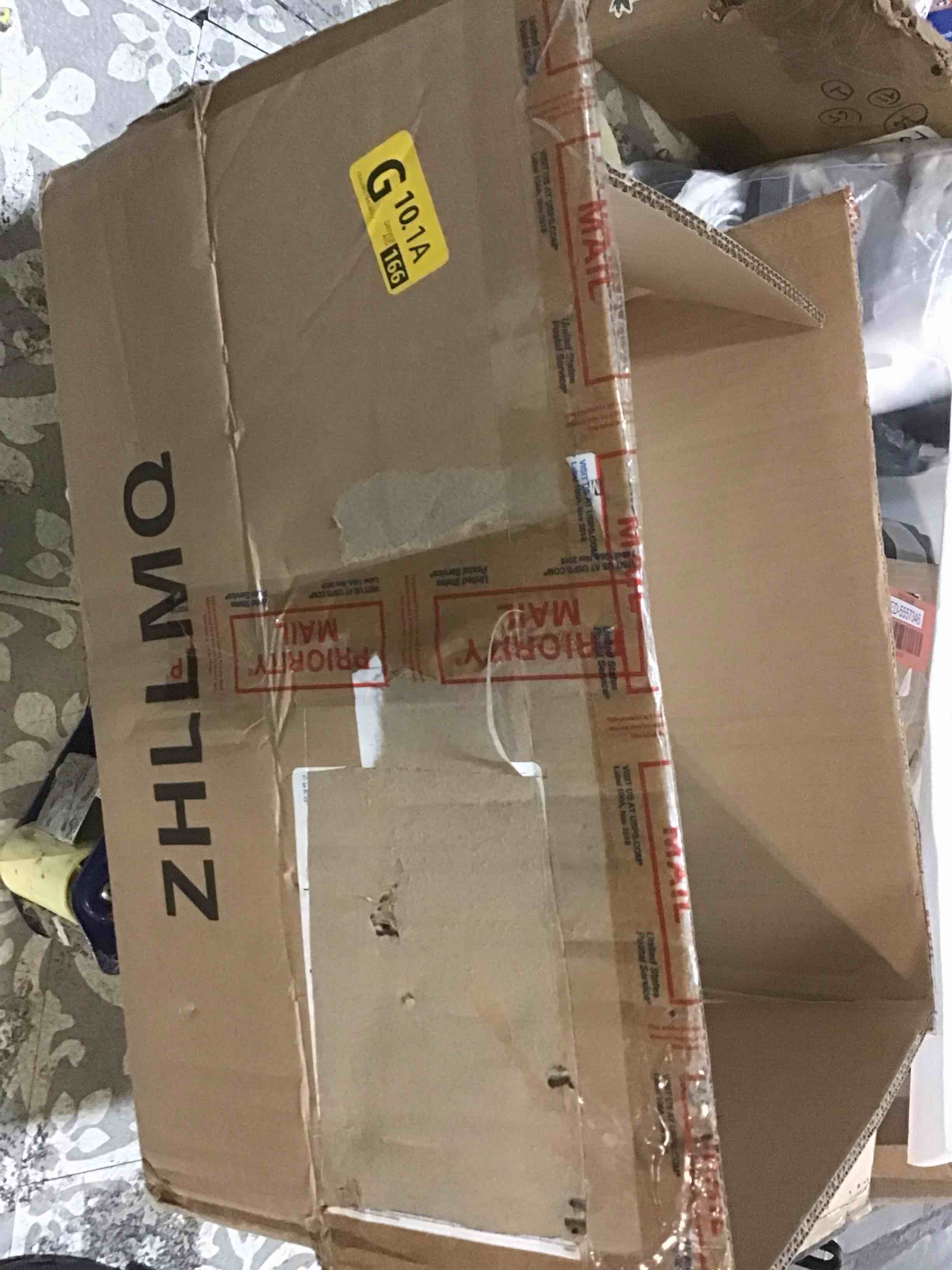 https://s3.amazonaws.com/lotting-images-prod/bidfta/RED5557359_1701442693858.jpeg