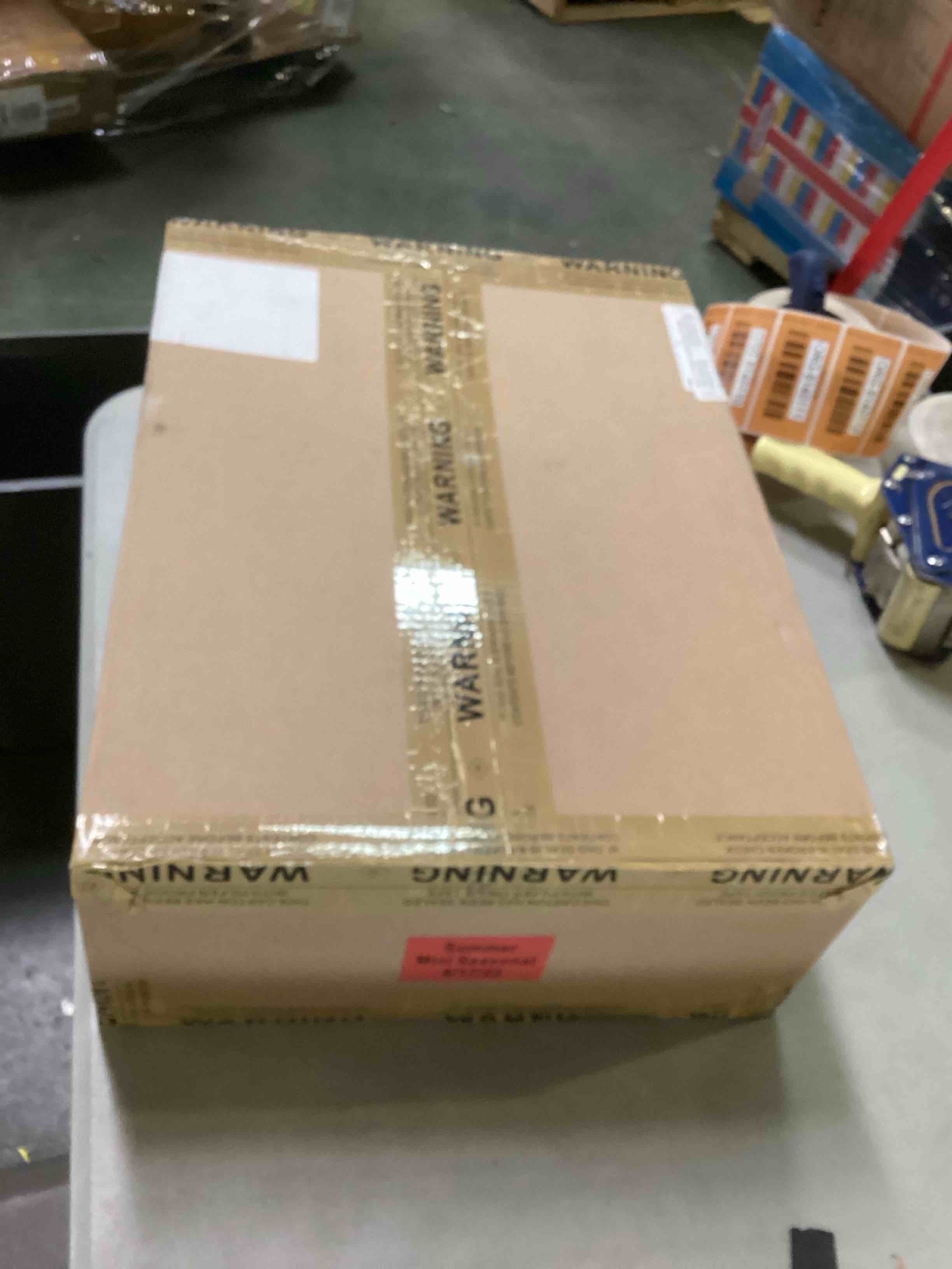 https://s3.amazonaws.com/lotting-images-prod/bidfta/RED5558093_1701268474248.jpeg