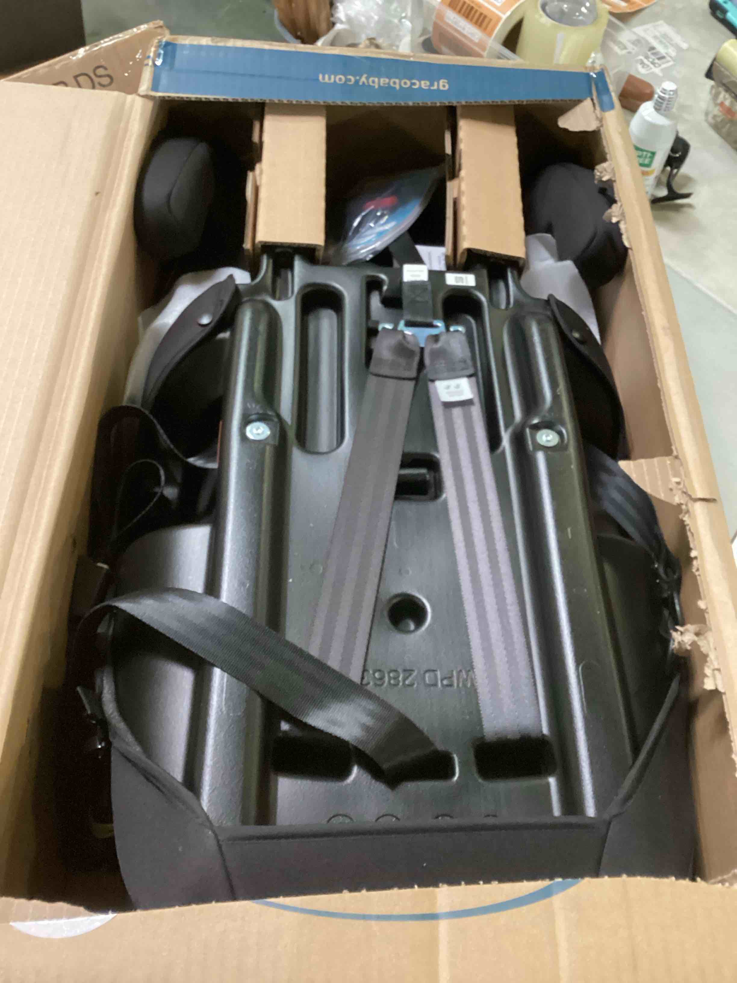 https://s3.amazonaws.com/lotting-images-prod/bidfta/RED5558168_1701285363961.jpeg