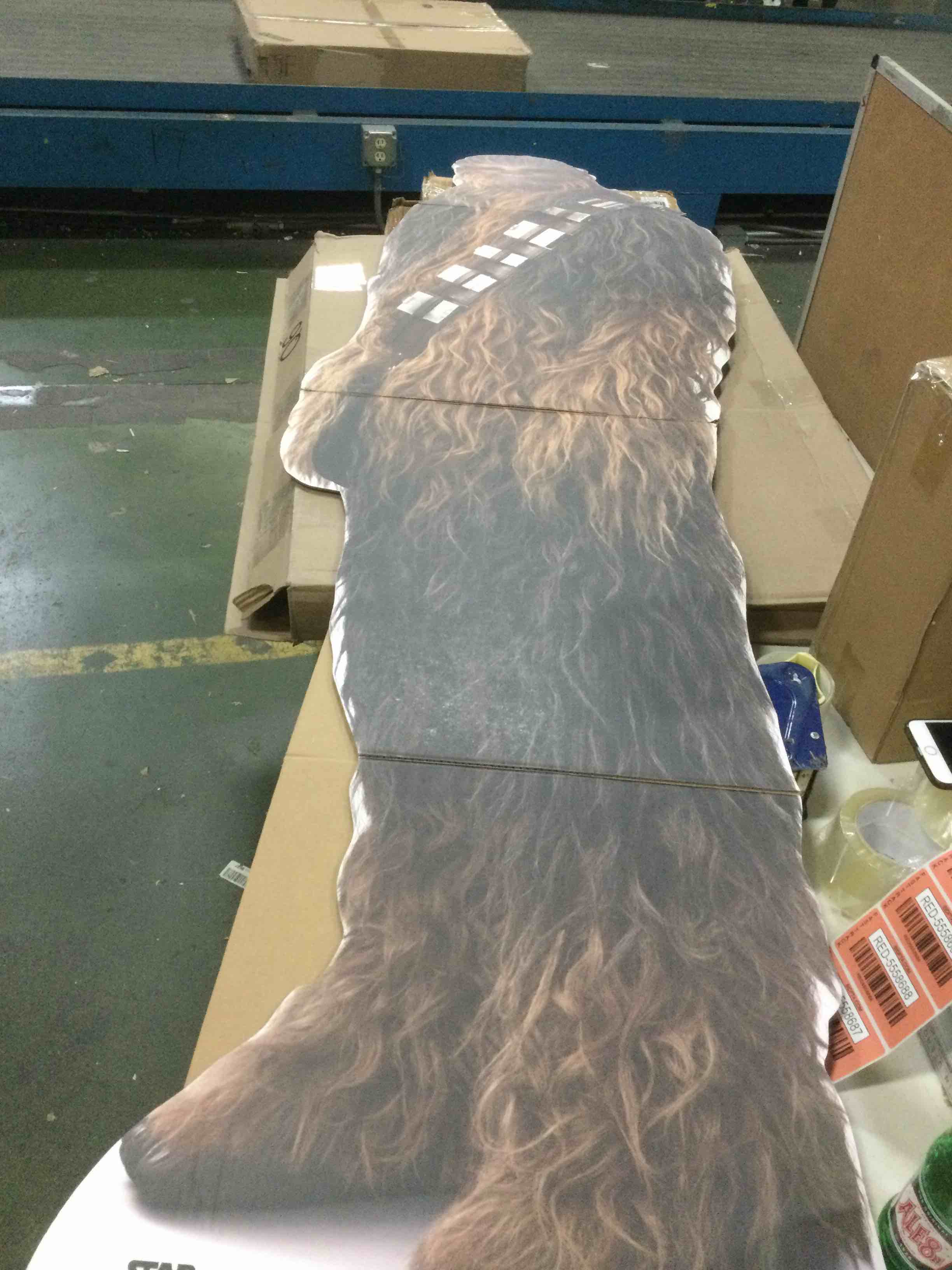 https://s3.amazonaws.com/lotting-images-prod/bidfta/RED5558687_1701709069741.jpeg
