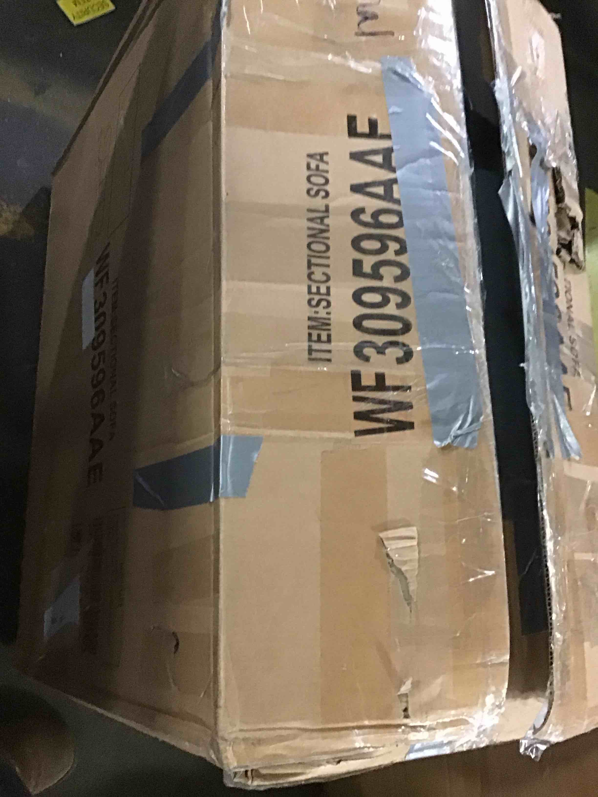 https://s3.amazonaws.com/lotting-images-prod/bidfta/RED5560776_1701893973425.jpeg