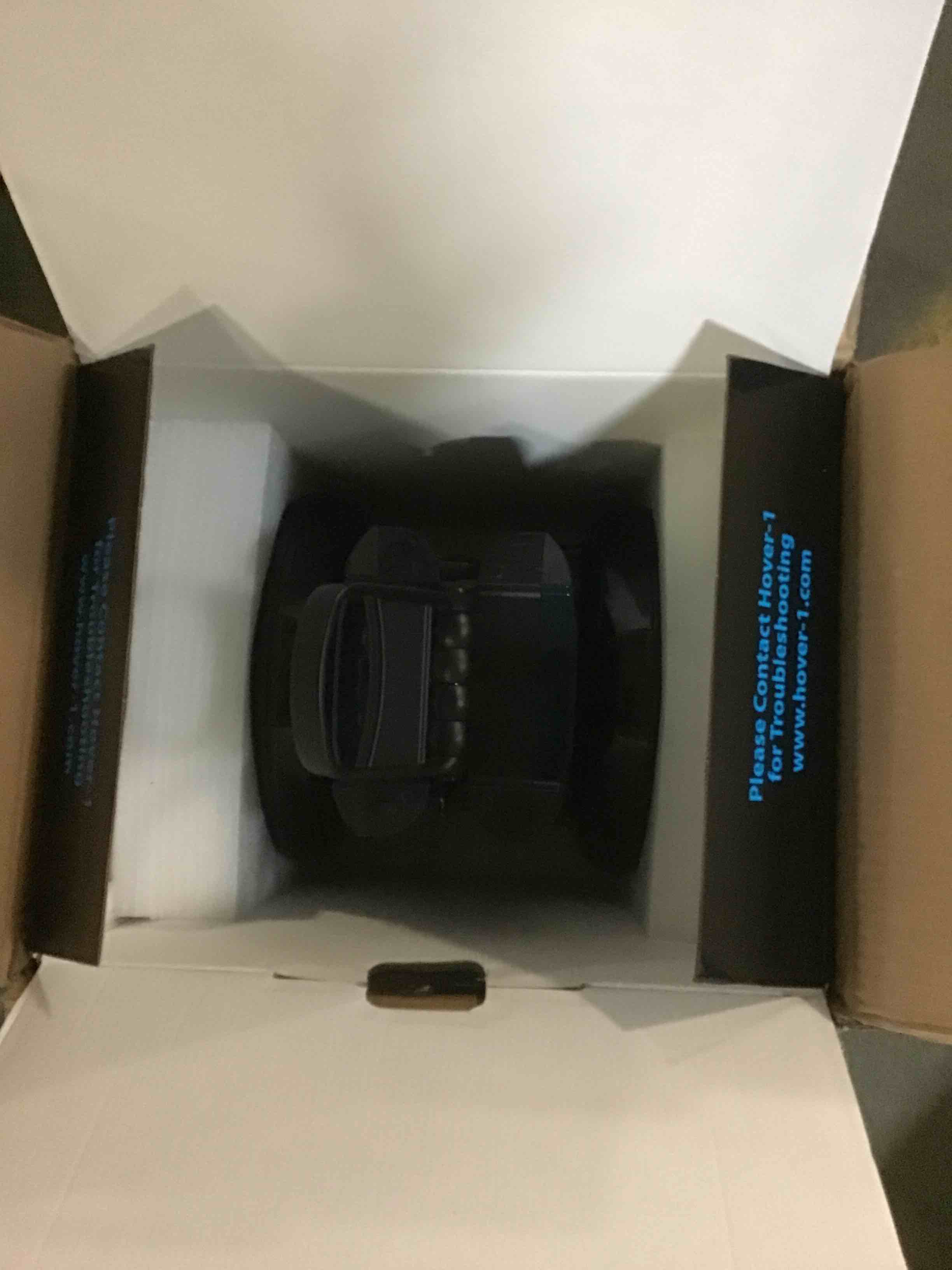 https://s3.amazonaws.com/lotting-images-prod/bidfta/RED5561793_1702304820262.jpeg