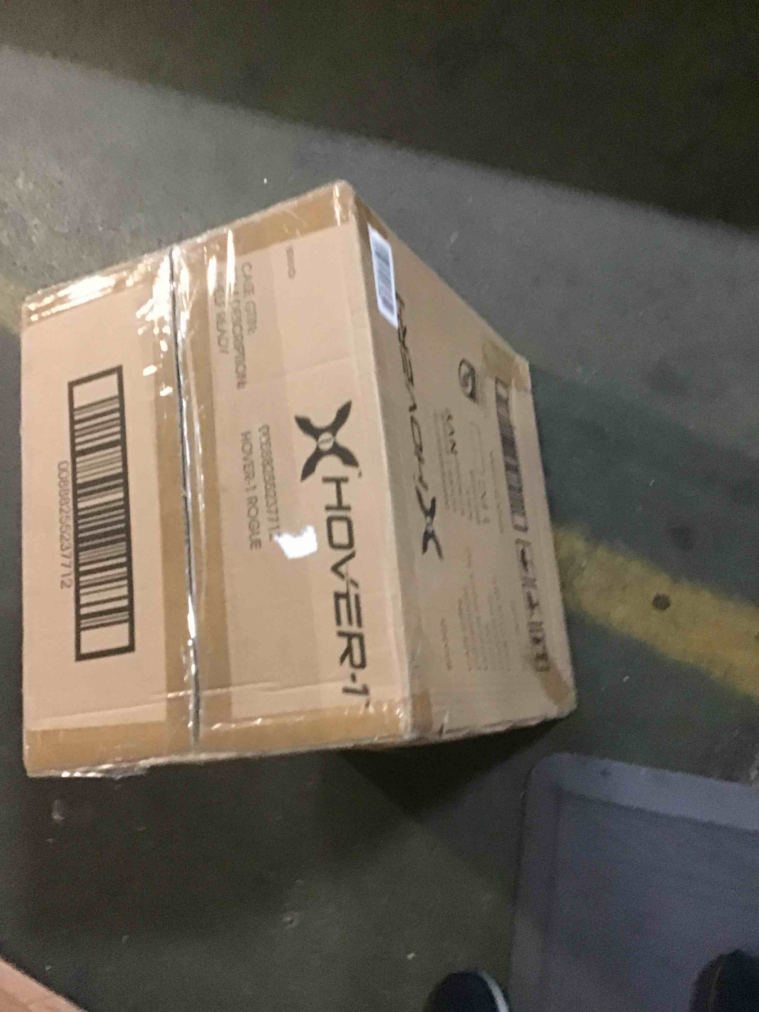 https://s3.amazonaws.com/lotting-images-prod/bidfta/RED5561793_1702304888086.jpeg