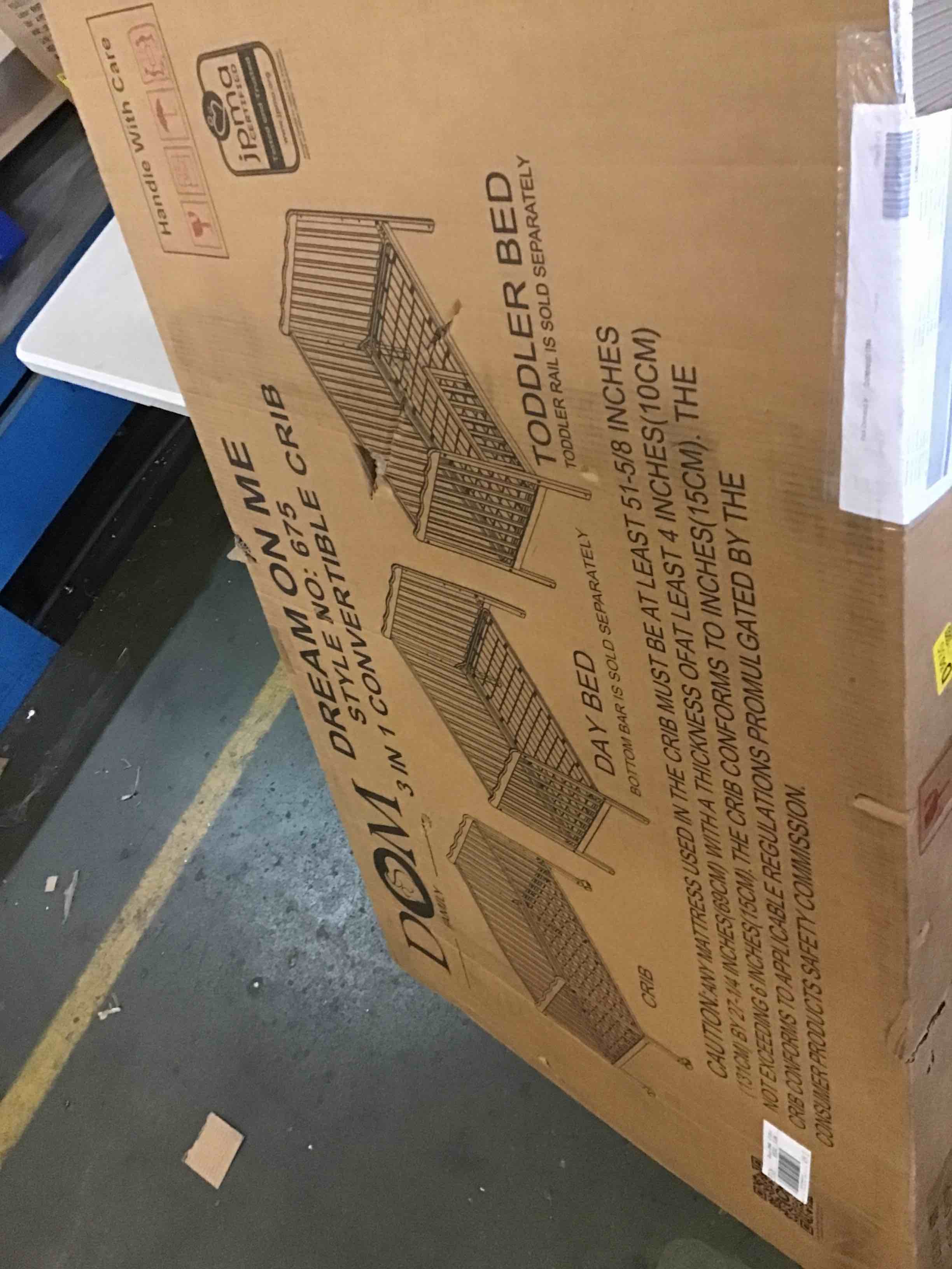 https://s3.amazonaws.com/lotting-images-prod/bidfta/RED5562257_1702492775348.jpeg