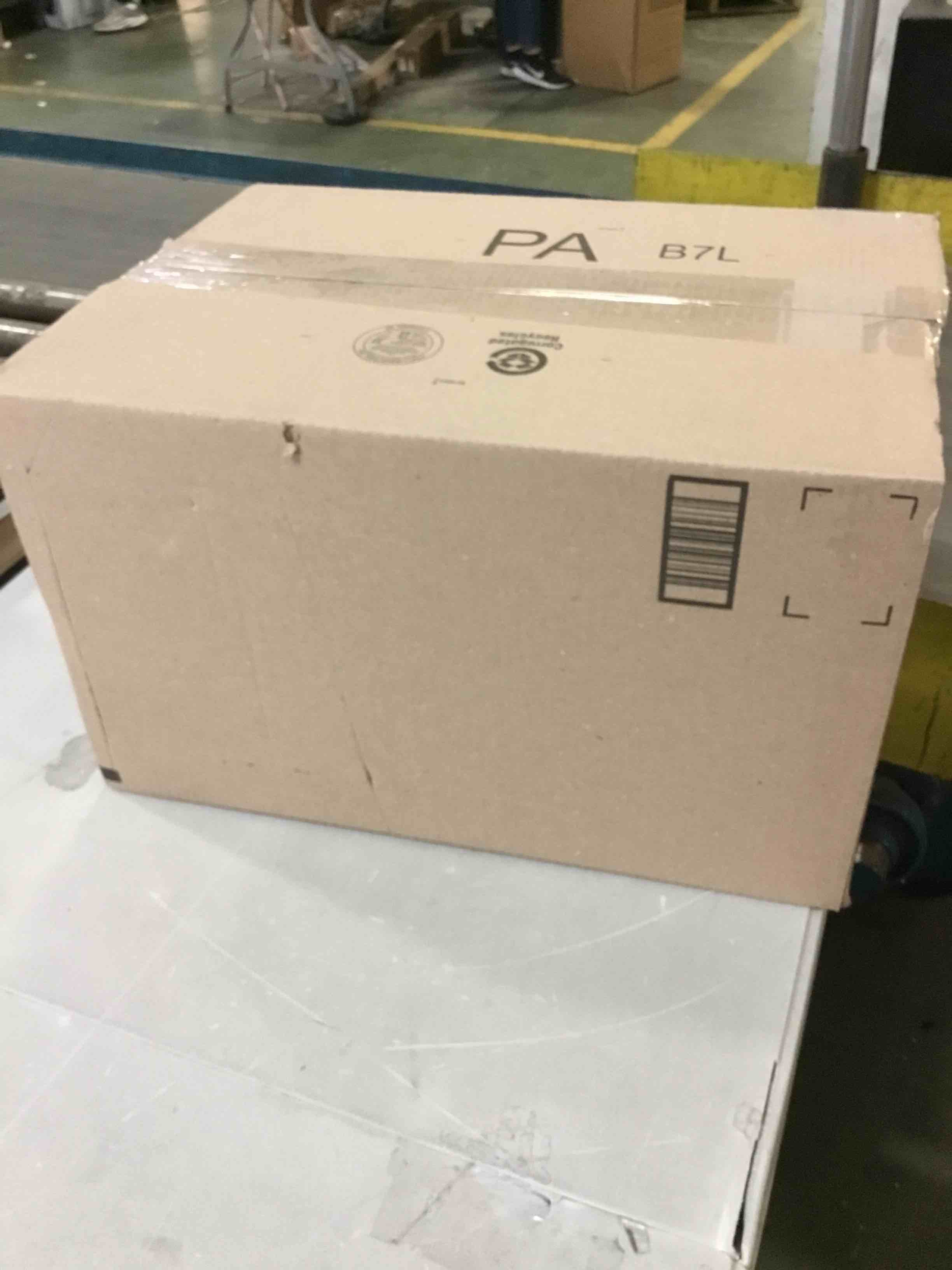 https://s3.amazonaws.com/lotting-images-prod/bidfta/RED5562616_1701189991054.jpeg