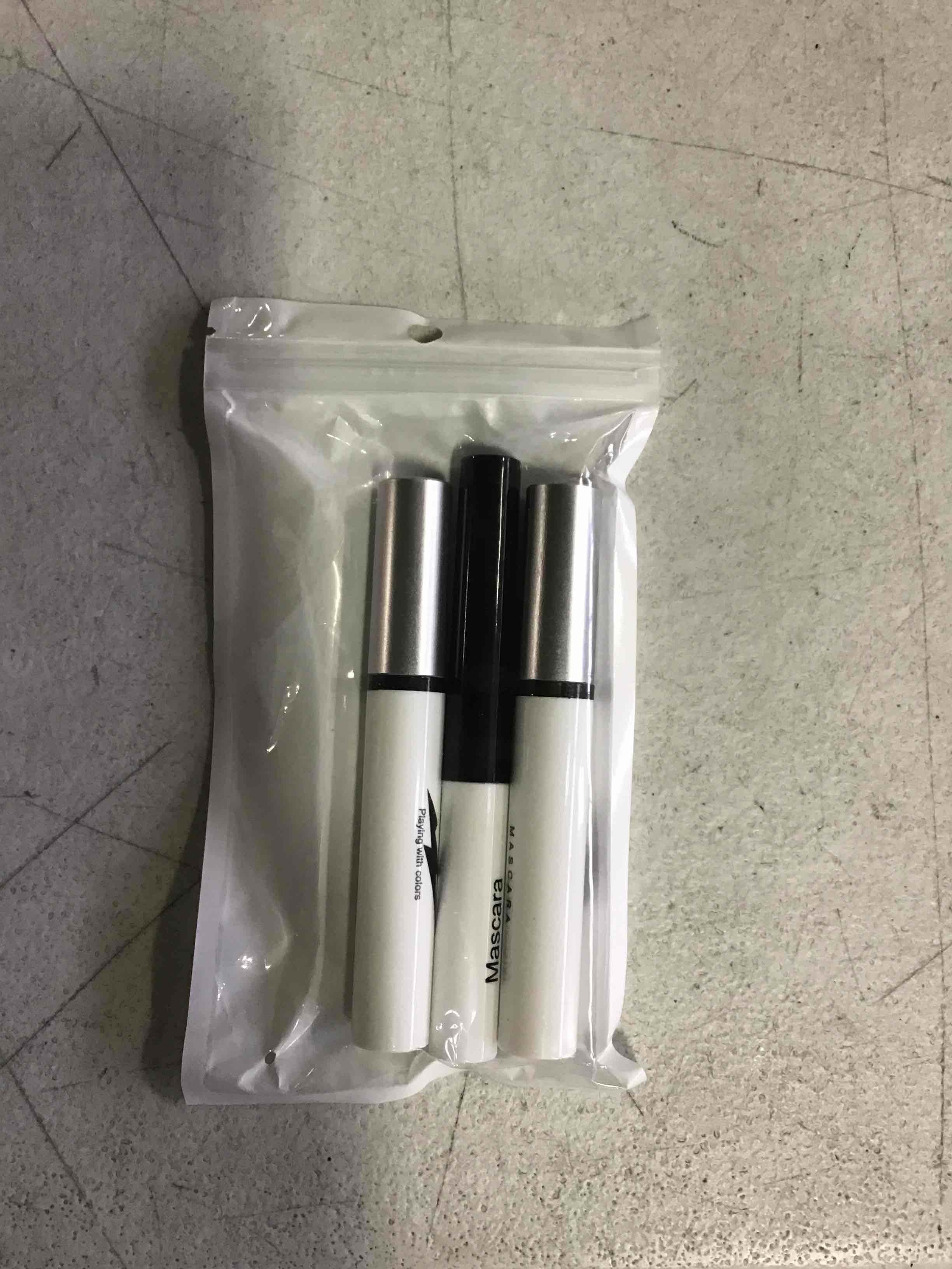 https://s3.amazonaws.com/lotting-images-prod/bidfta/RED5563132_1701708493993.jpeg