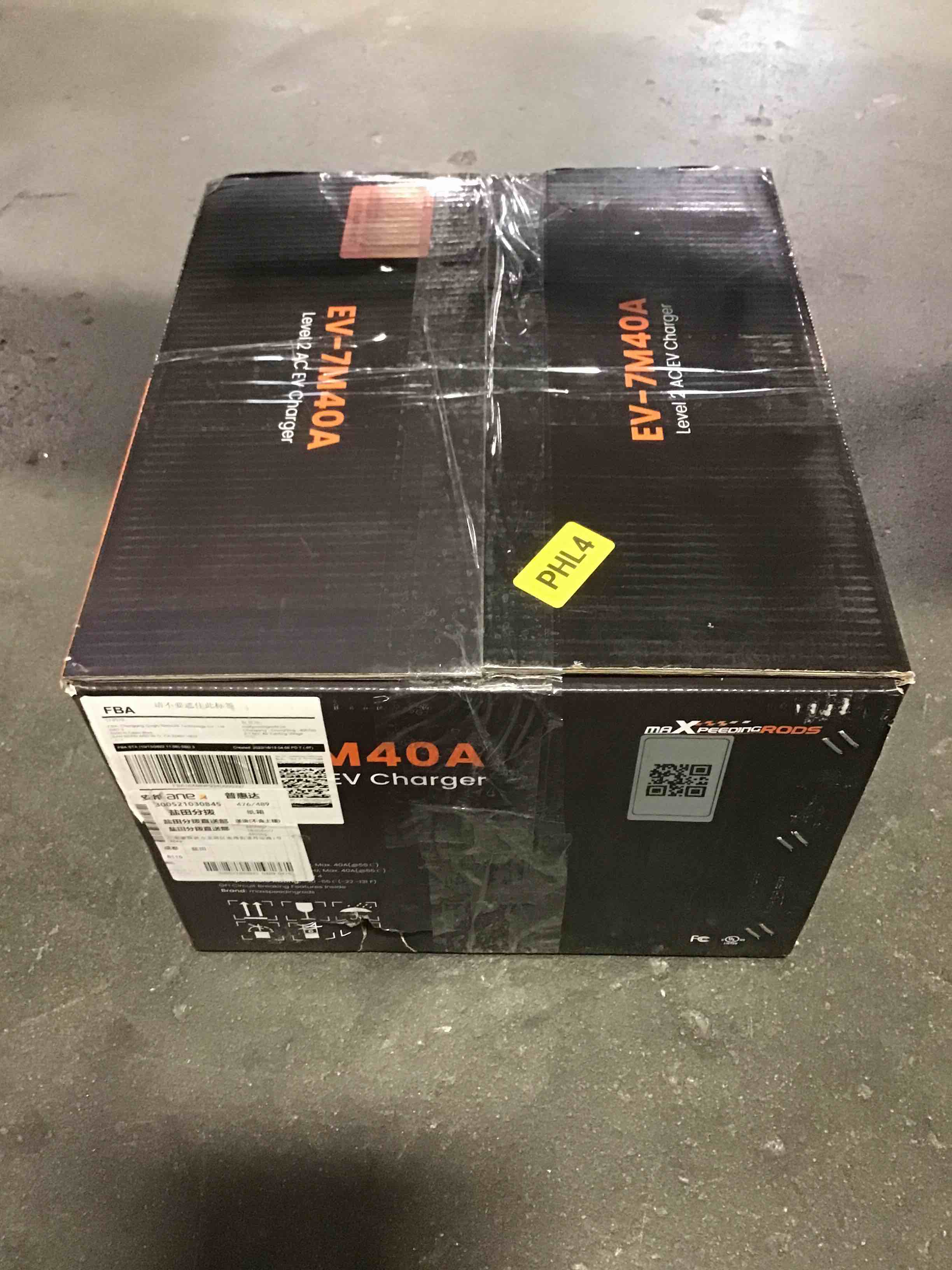 https://s3.amazonaws.com/lotting-images-prod/bidfta/RED5563635_1703598646652.jpeg