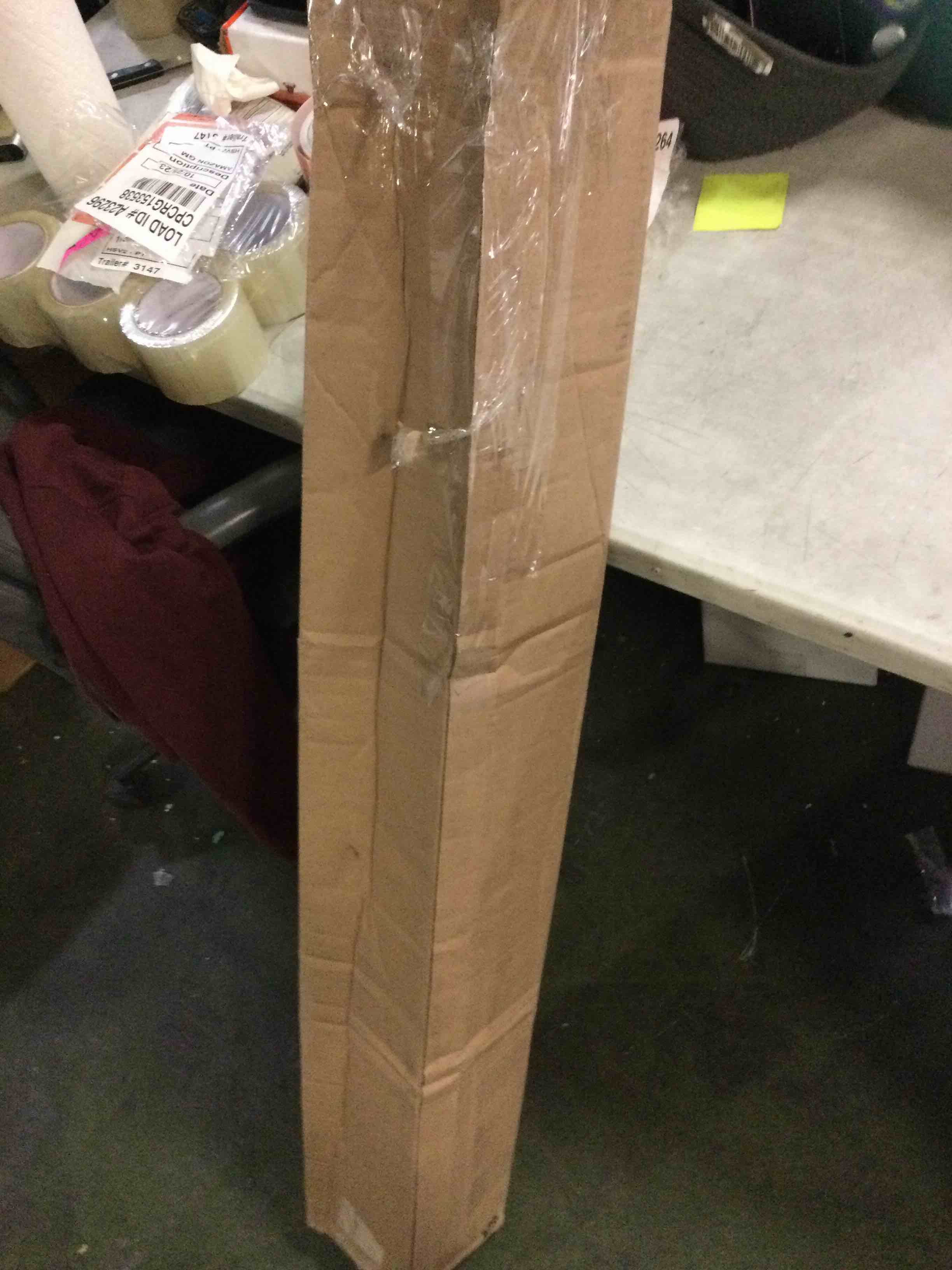 https://s3.amazonaws.com/lotting-images-prod/bidfta/RED5564425_1698332572697.jpeg