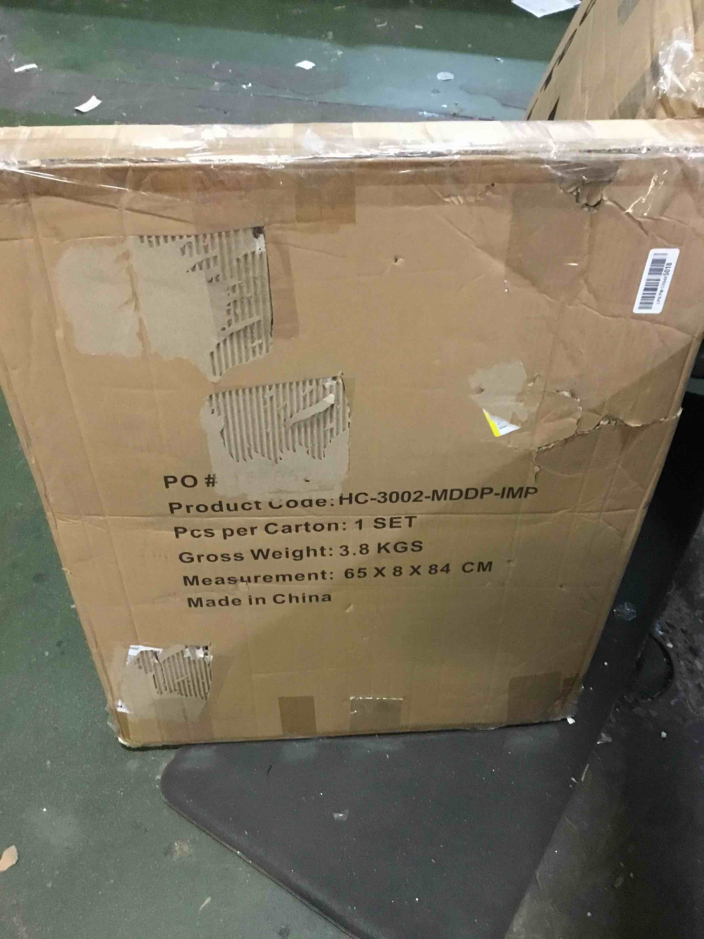 https://s3.amazonaws.com/lotting-images-prod/bidfta/RED5564693_1698431083166.jpeg