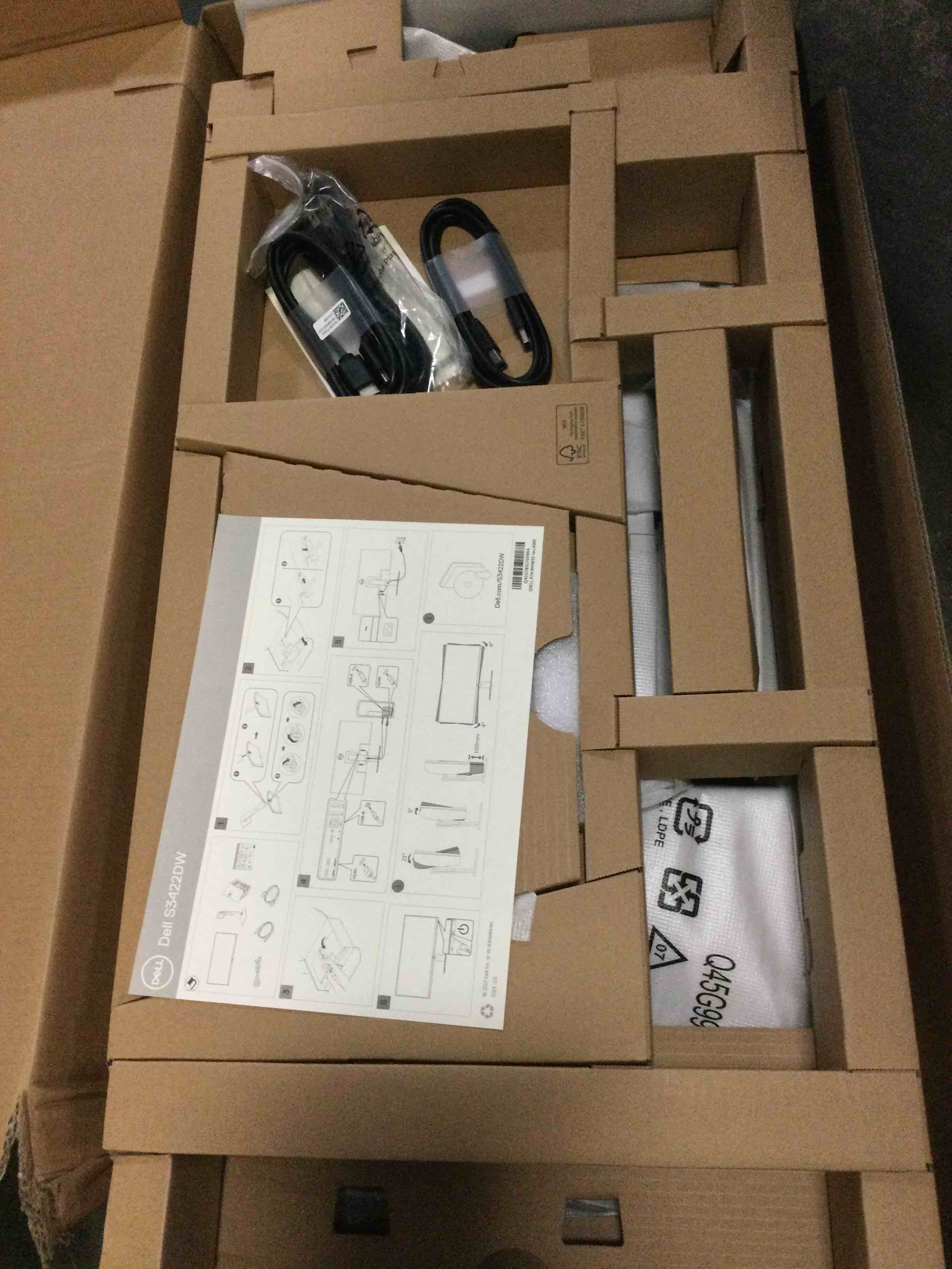 https://s3.amazonaws.com/lotting-images-prod/bidfta/RED5564713_1698437384532.jpeg