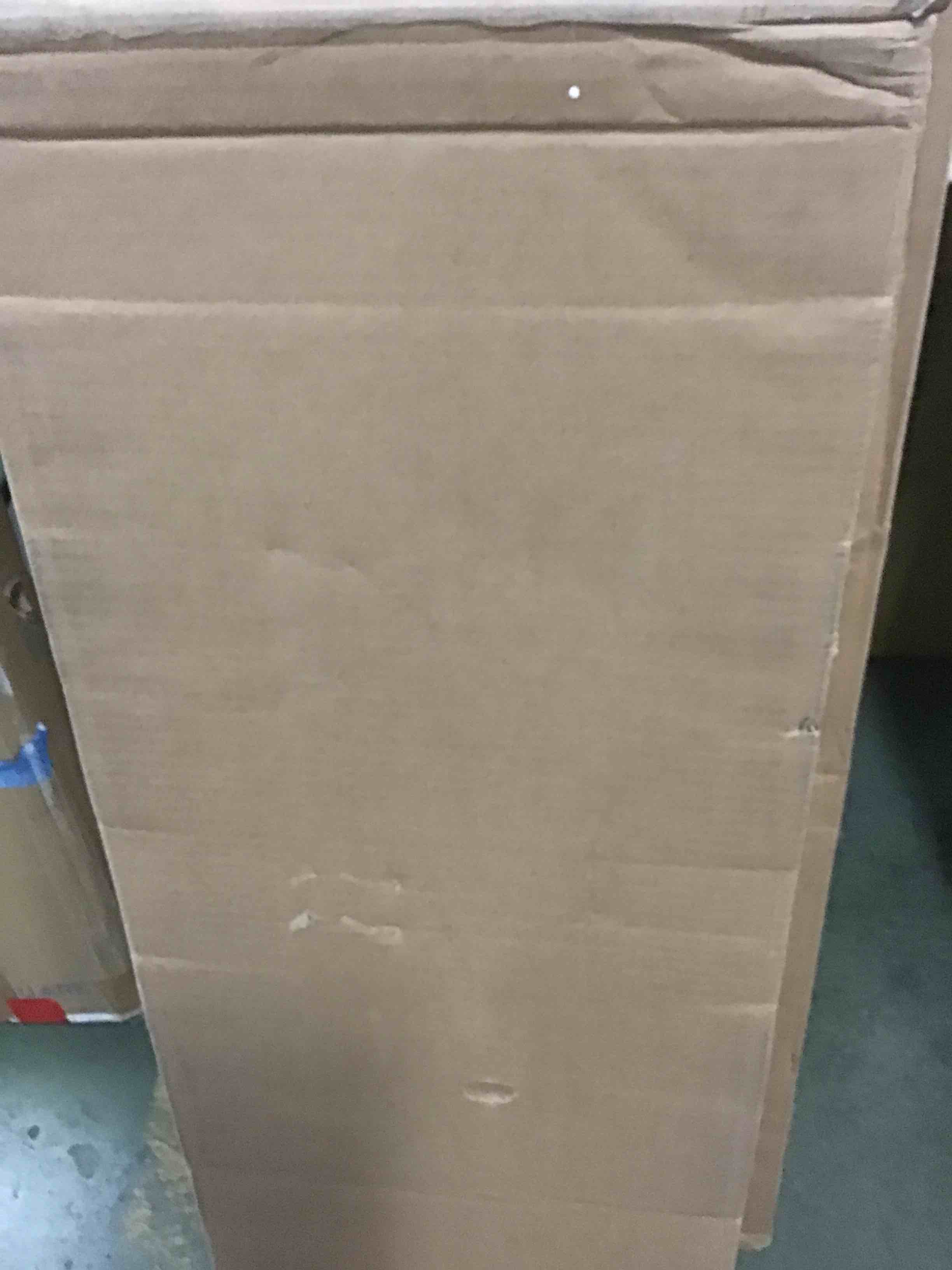 https://s3.amazonaws.com/lotting-images-prod/bidfta/RED5565892_1698256870210.jpeg