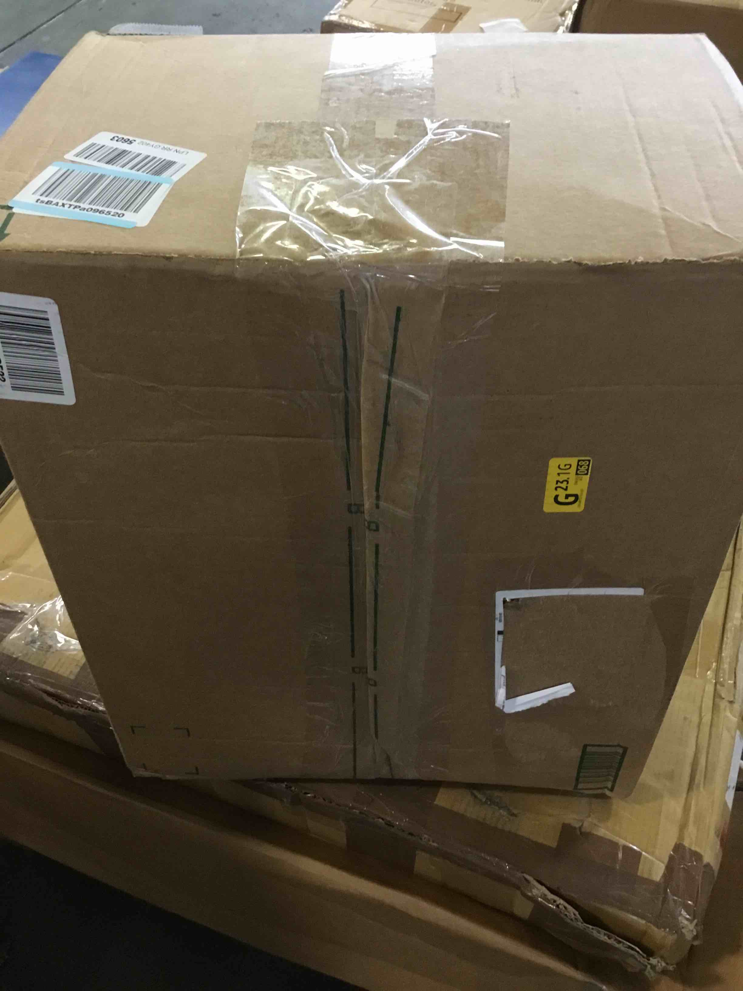 https://s3.amazonaws.com/lotting-images-prod/bidfta/RED5567064_1698171554357.jpeg