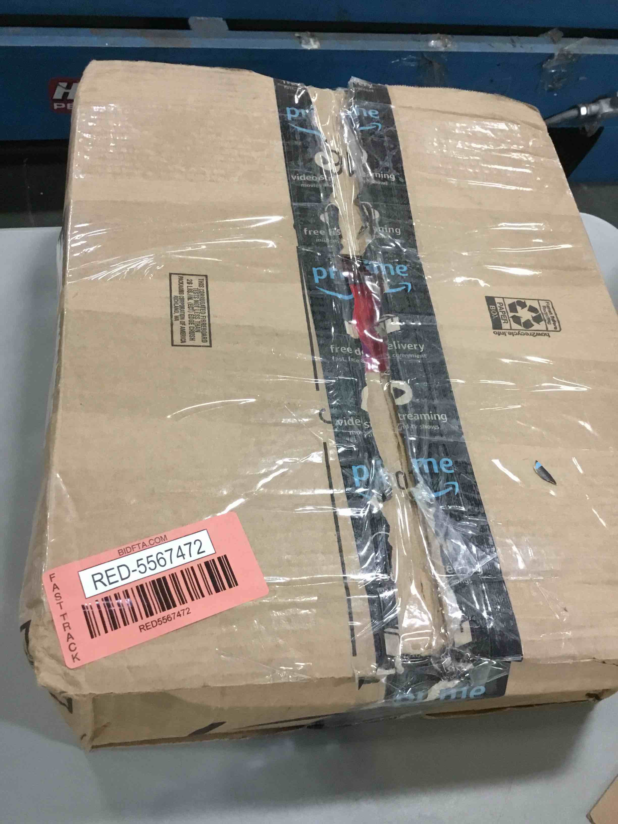 https://s3.amazonaws.com/lotting-images-prod/bidfta/RED5567472_1698421538359.jpeg