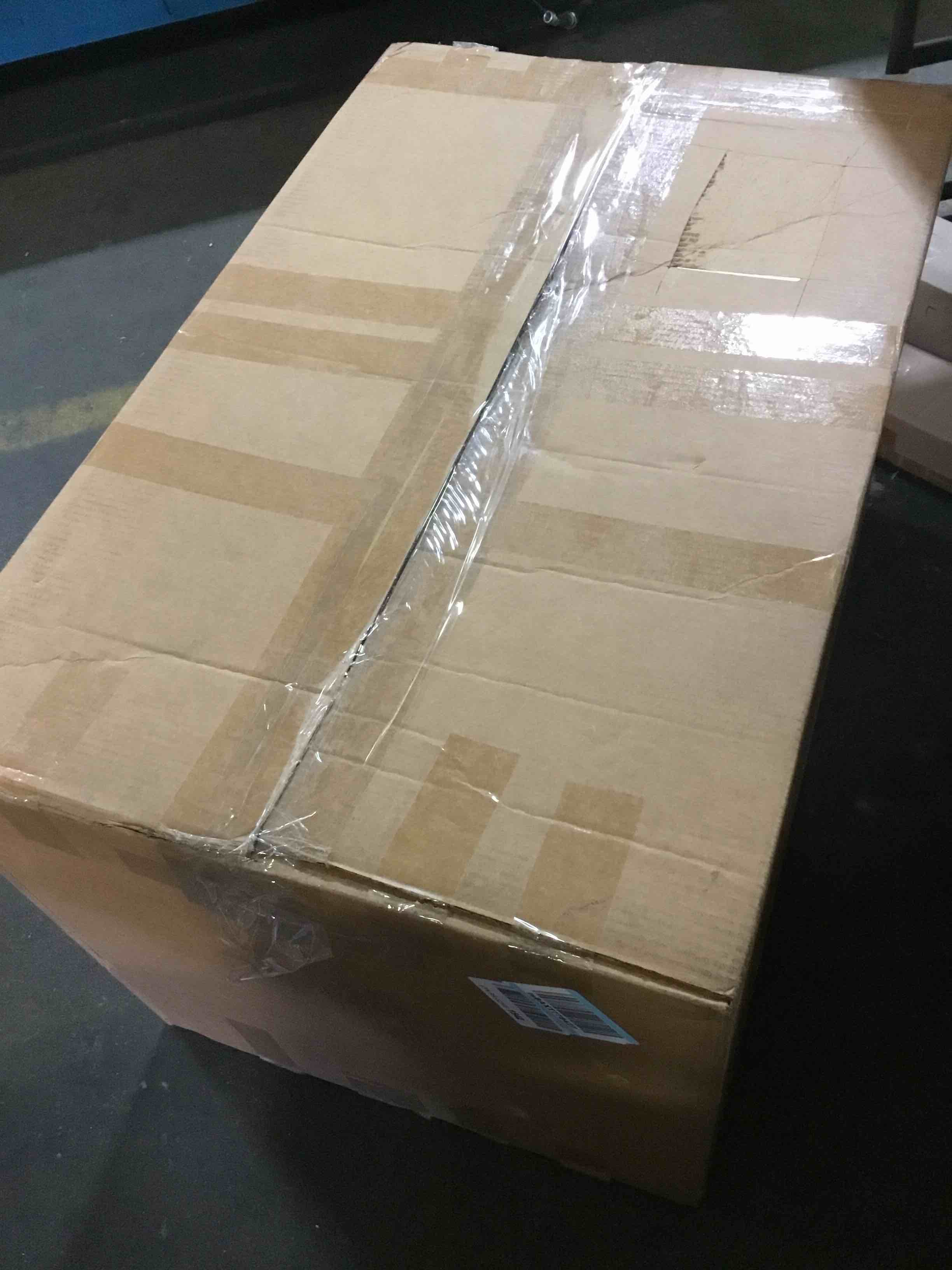https://s3.amazonaws.com/lotting-images-prod/bidfta/RED5568319_1699035602215.jpeg
