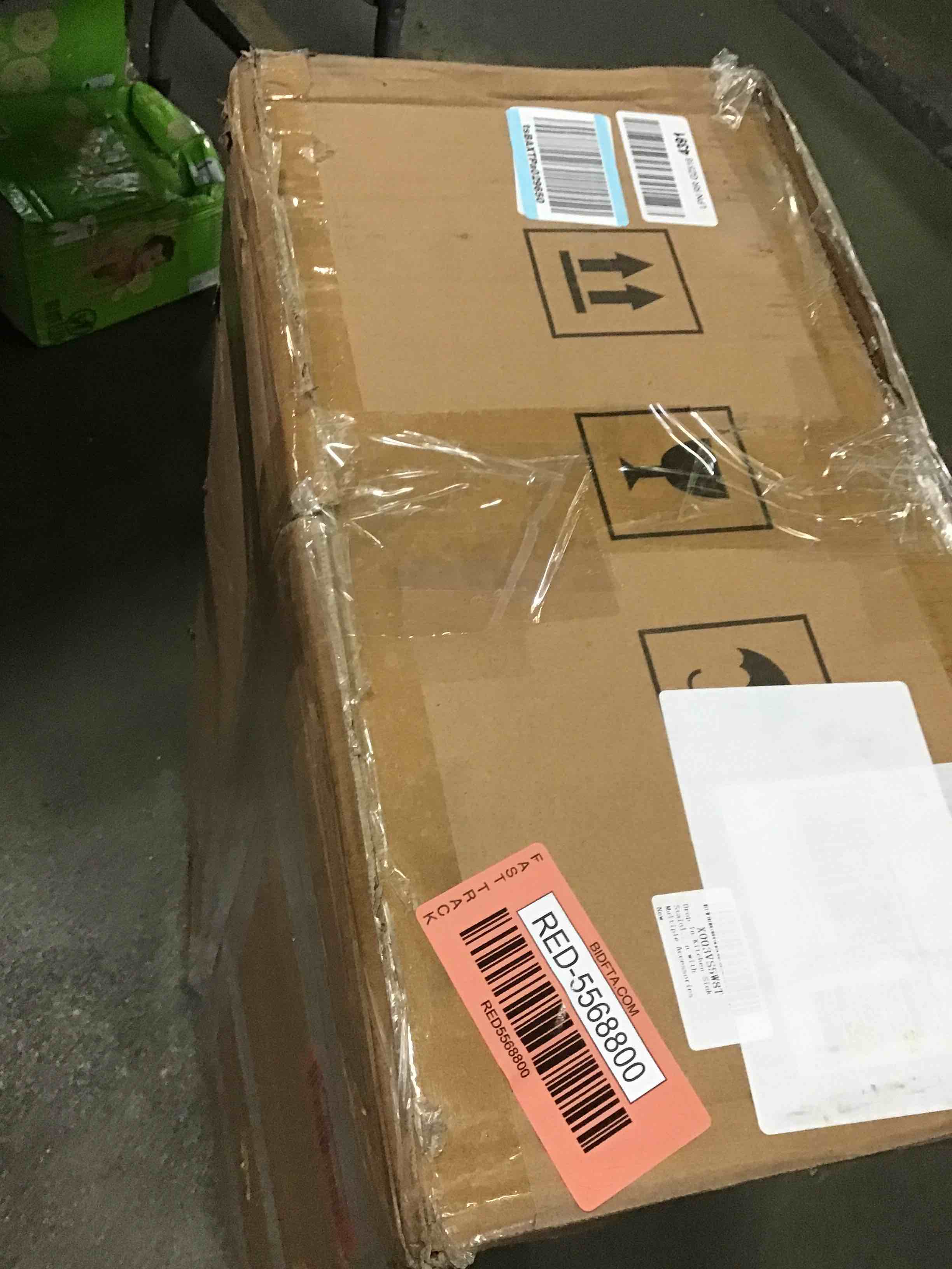 https://s3.amazonaws.com/lotting-images-prod/bidfta/RED5568800_1698245958013.jpeg