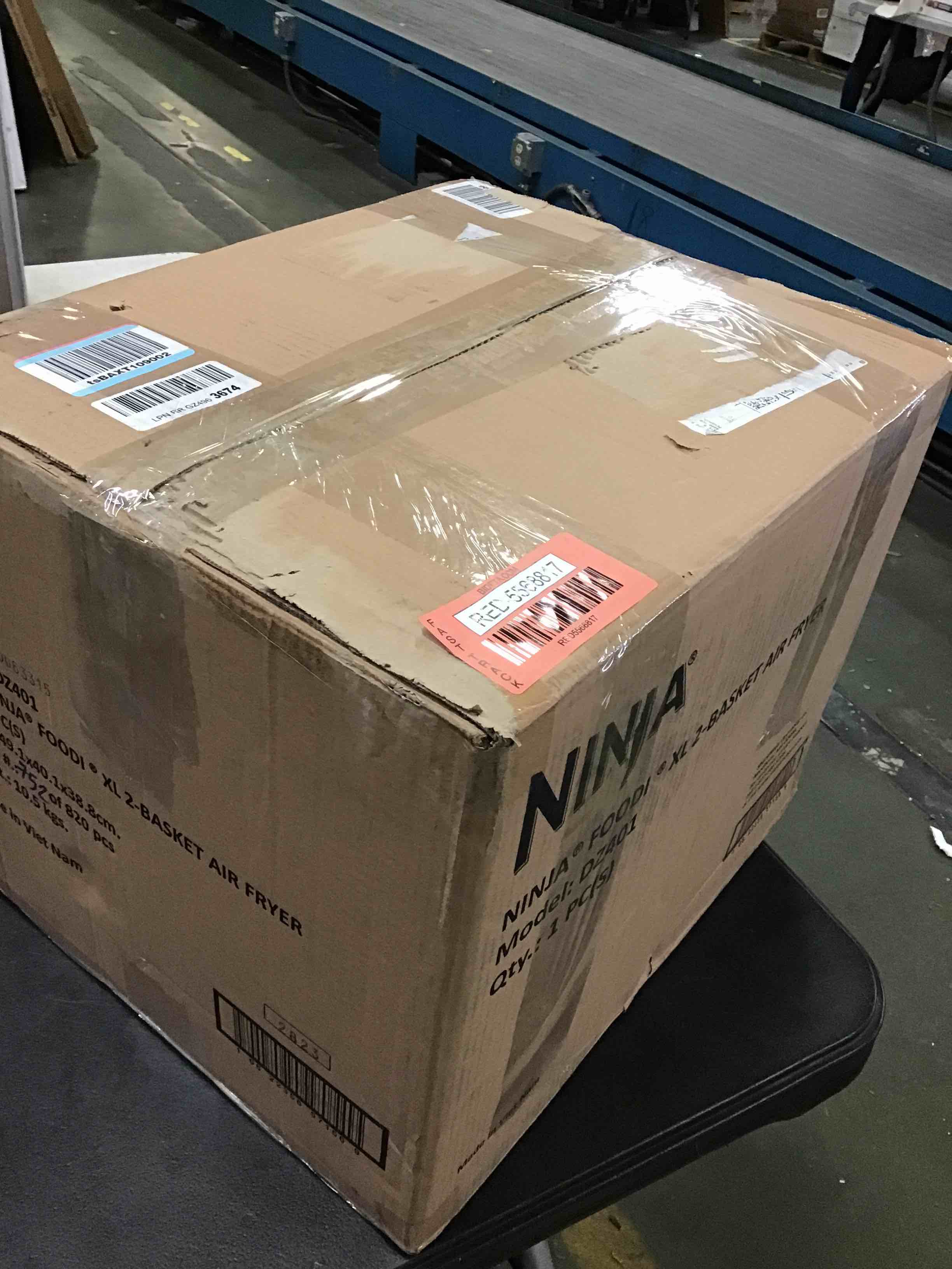 https://s3.amazonaws.com/lotting-images-prod/bidfta/RED5568817_1698248616863.jpeg