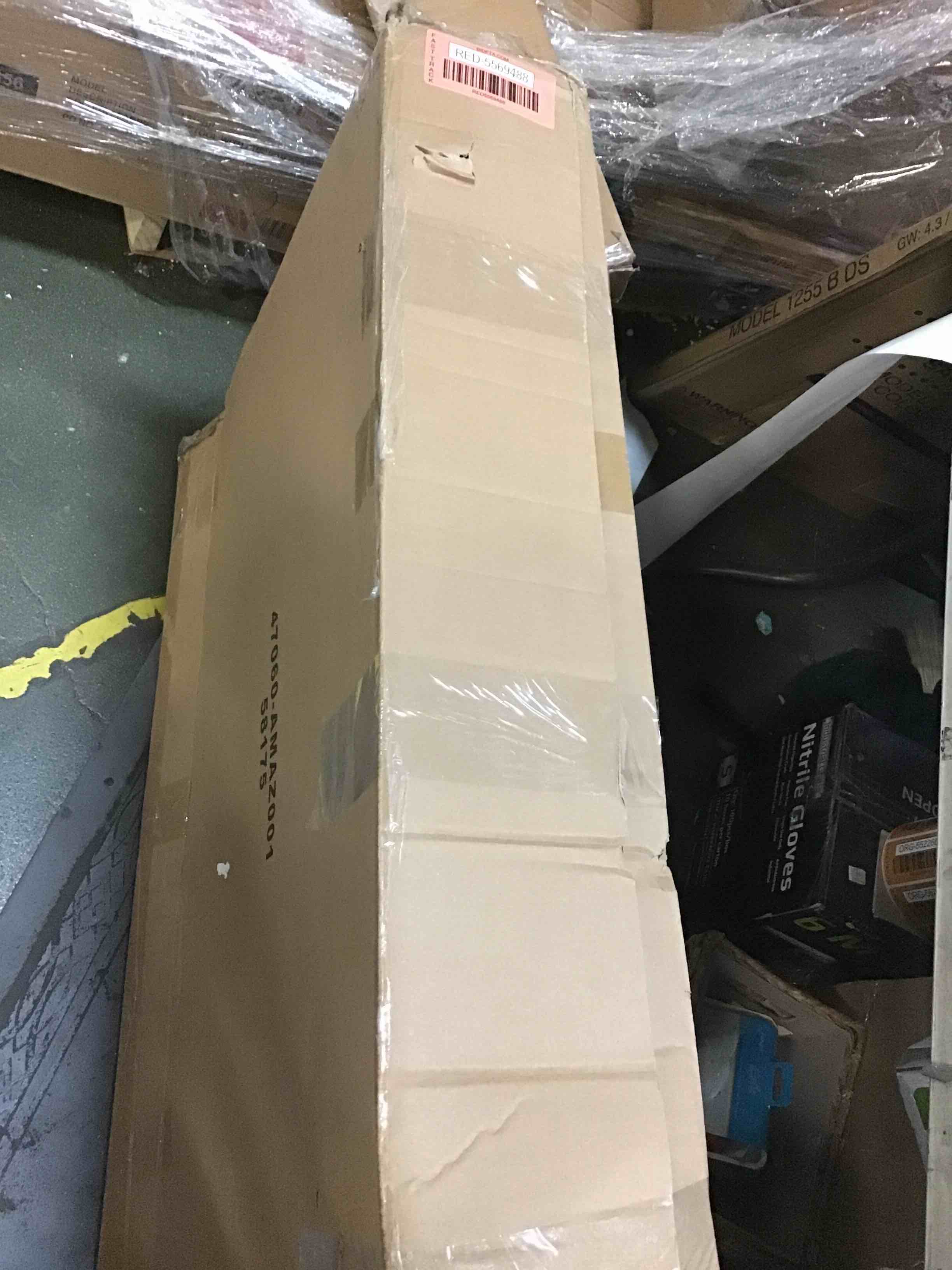 https://s3.amazonaws.com/lotting-images-prod/bidfta/RED5569488_1698783767308.jpeg