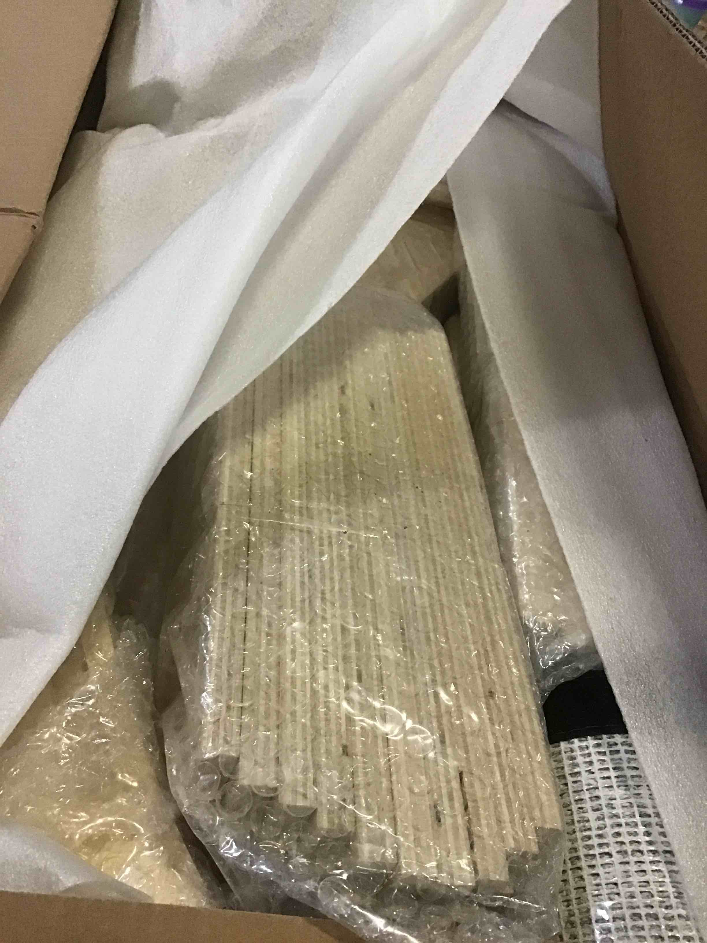 https://s3.amazonaws.com/lotting-images-prod/bidfta/RED5569871_1699016769593.jpeg