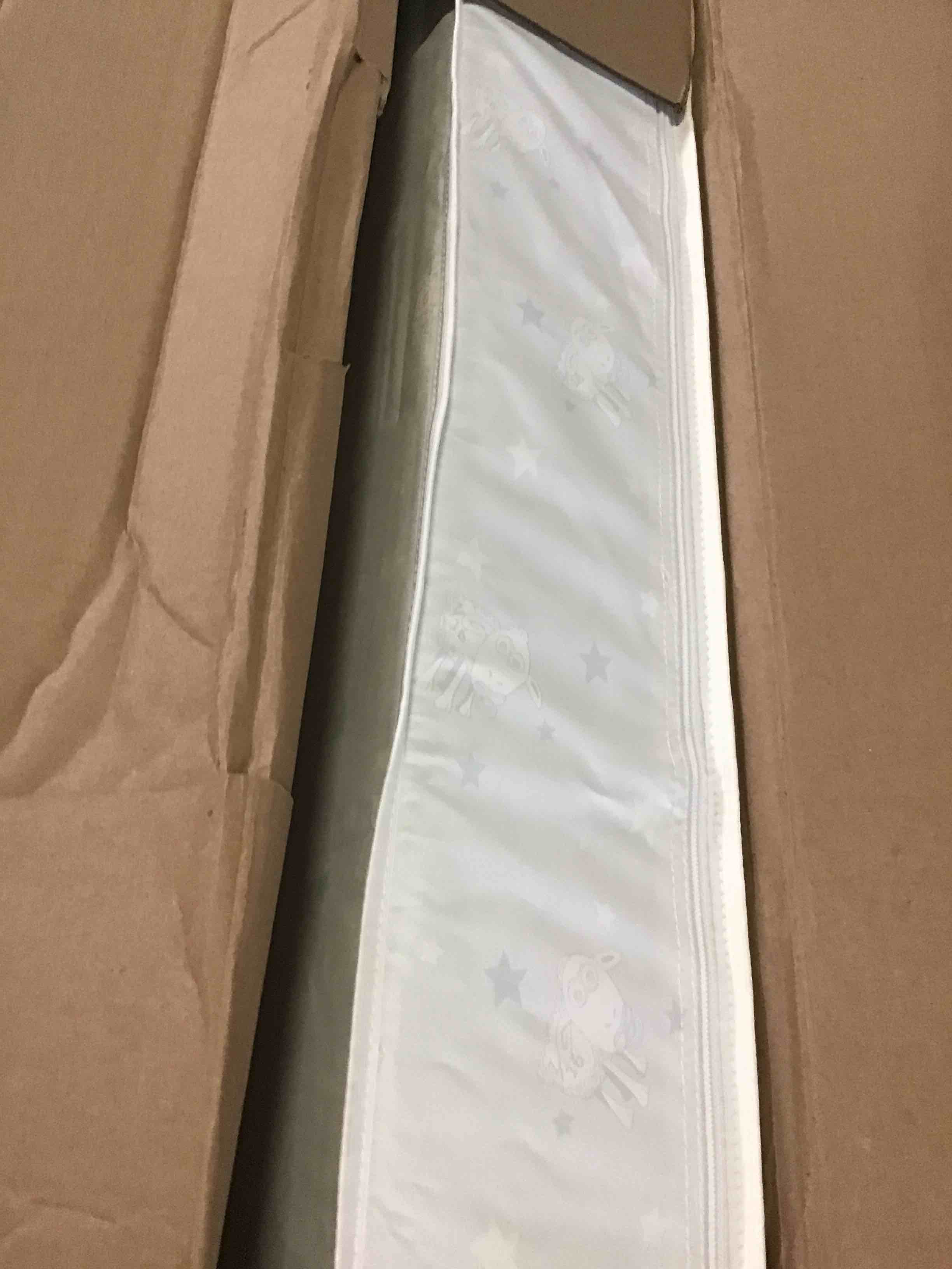 https://s3.amazonaws.com/lotting-images-prod/bidfta/RED5569889_1699019846755.jpeg