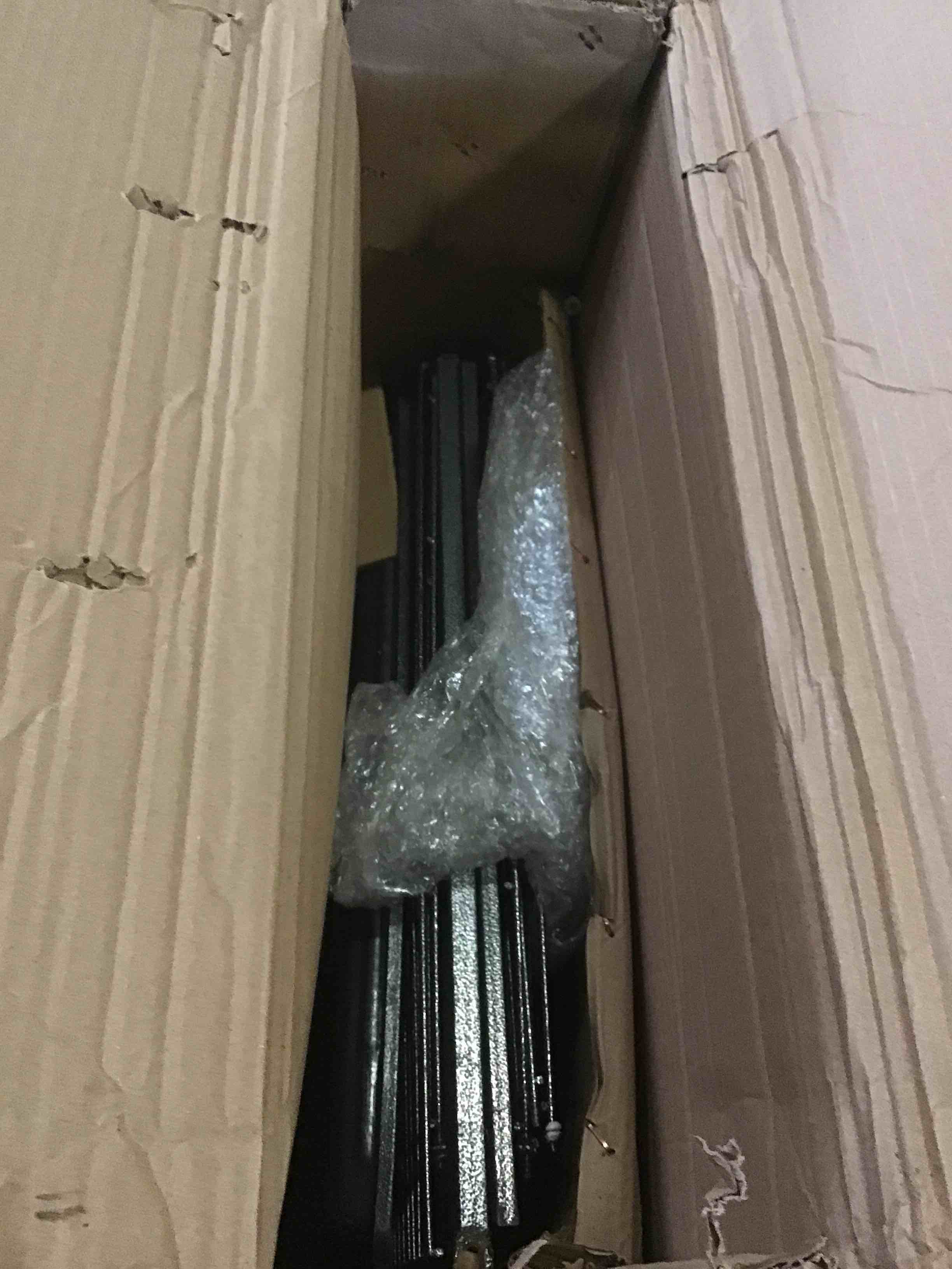 https://s3.amazonaws.com/lotting-images-prod/bidfta/RED5569896_1699022545888.jpeg