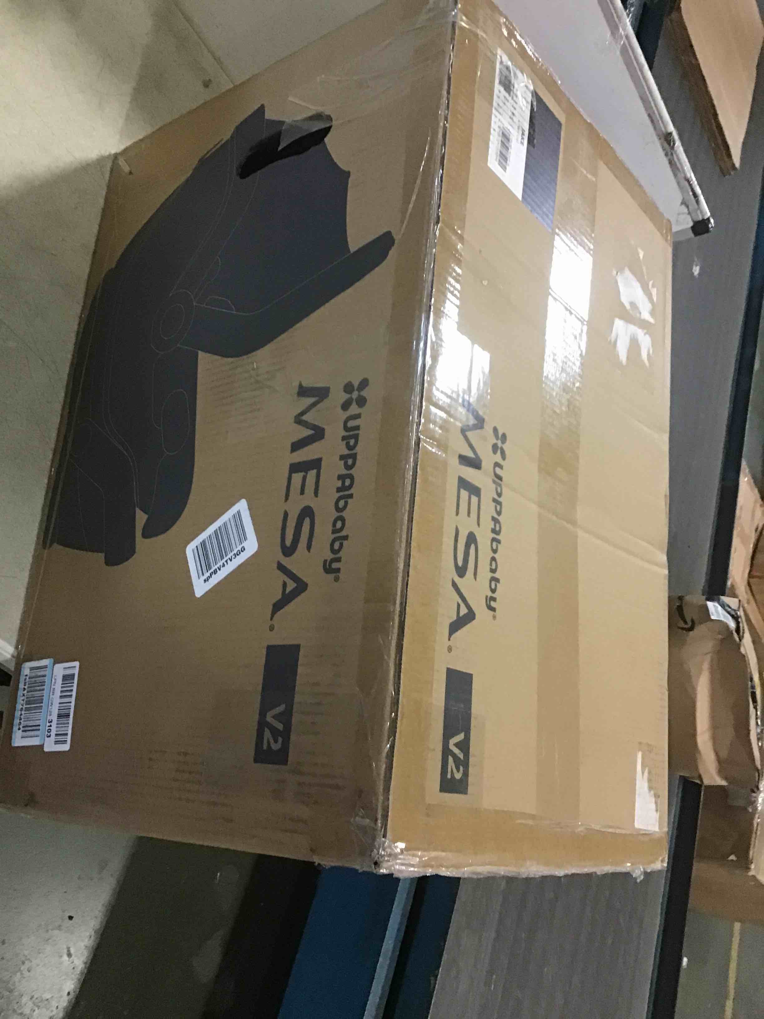 https://s3.amazonaws.com/lotting-images-prod/bidfta/RED5570031_1698152695736.jpeg