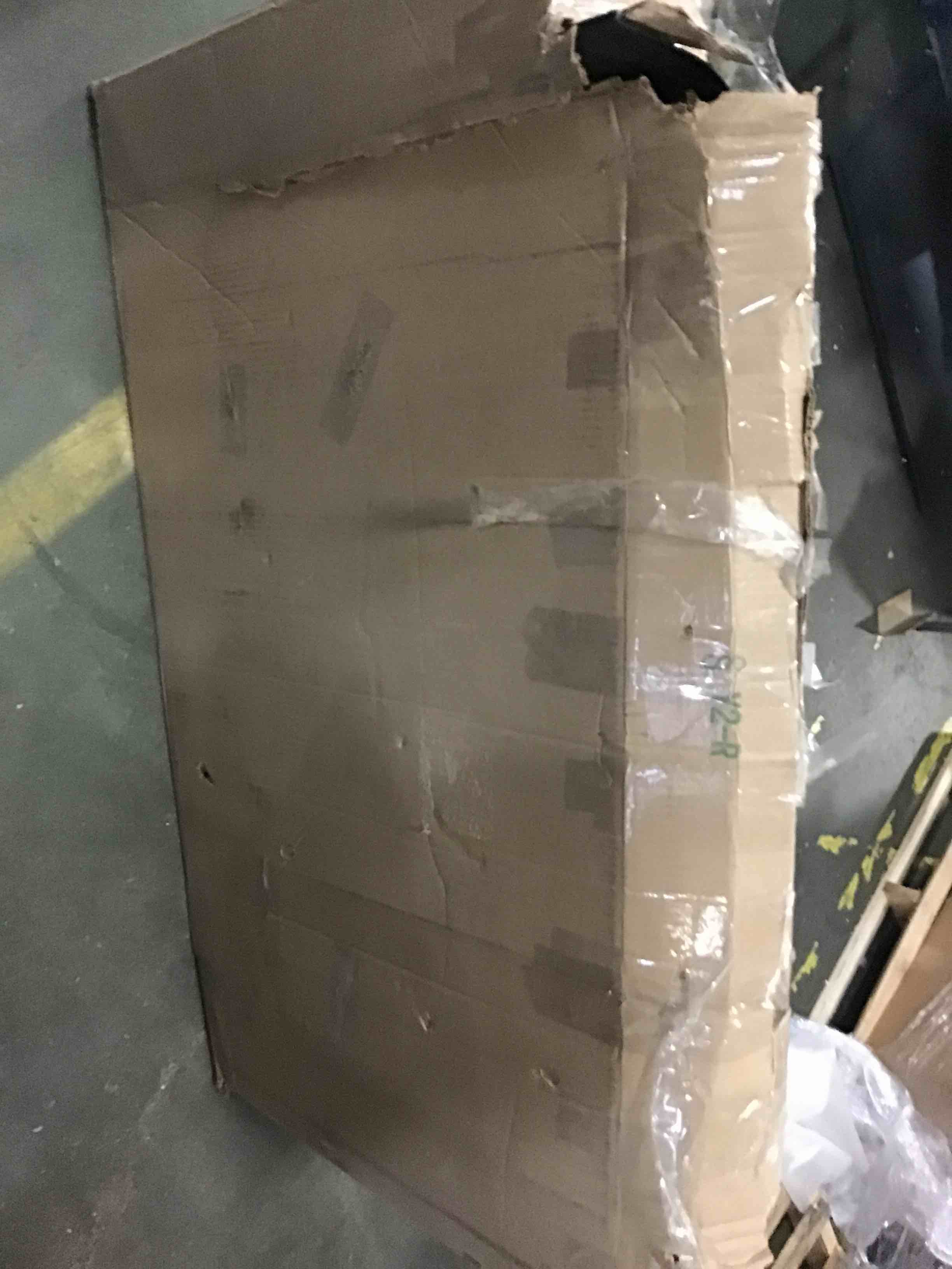 https://s3.amazonaws.com/lotting-images-prod/bidfta/RED5570567_1698350633455.jpeg
