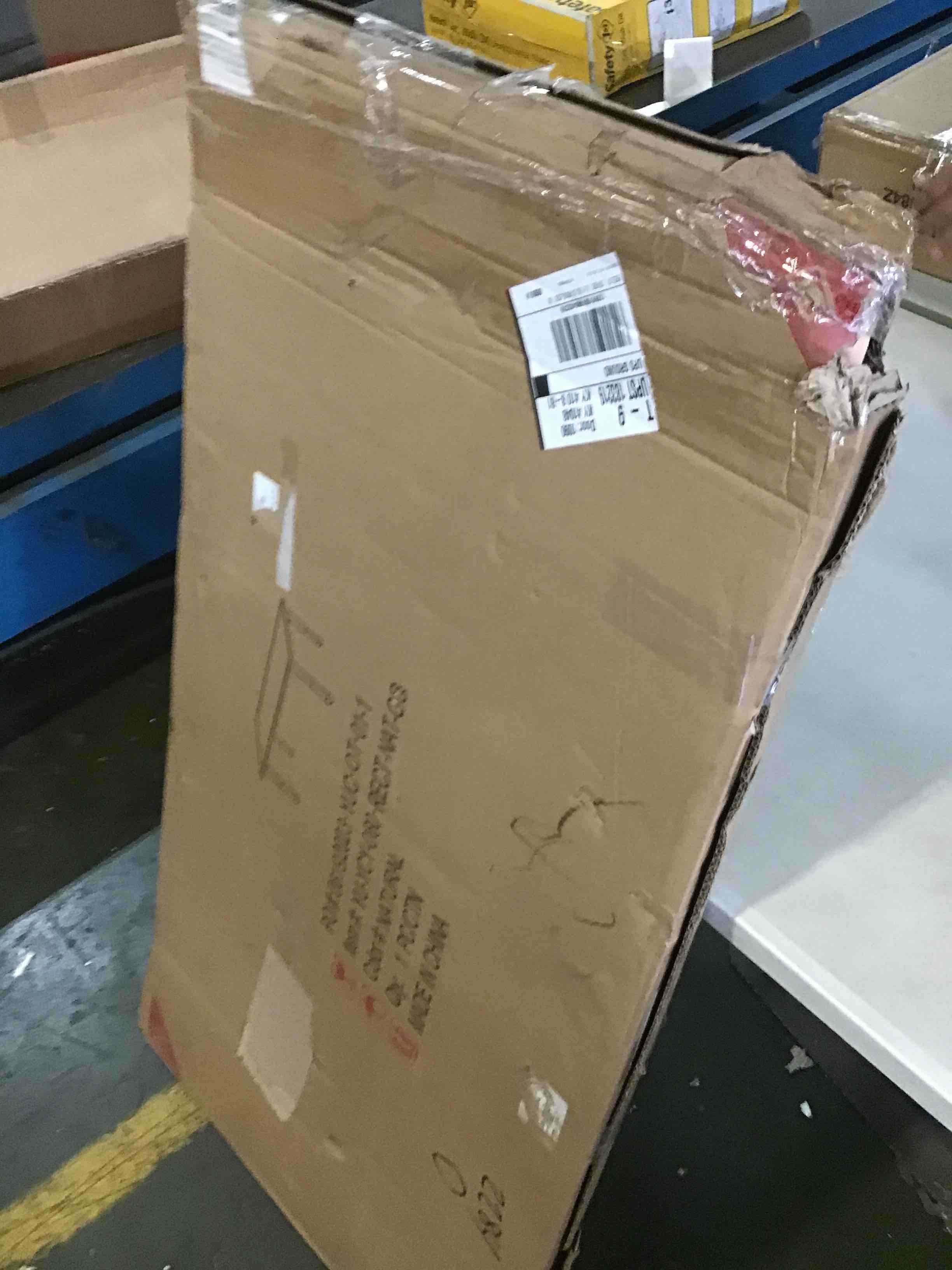 https://s3.amazonaws.com/lotting-images-prod/bidfta/RED5571424_1698861887825.jpeg
