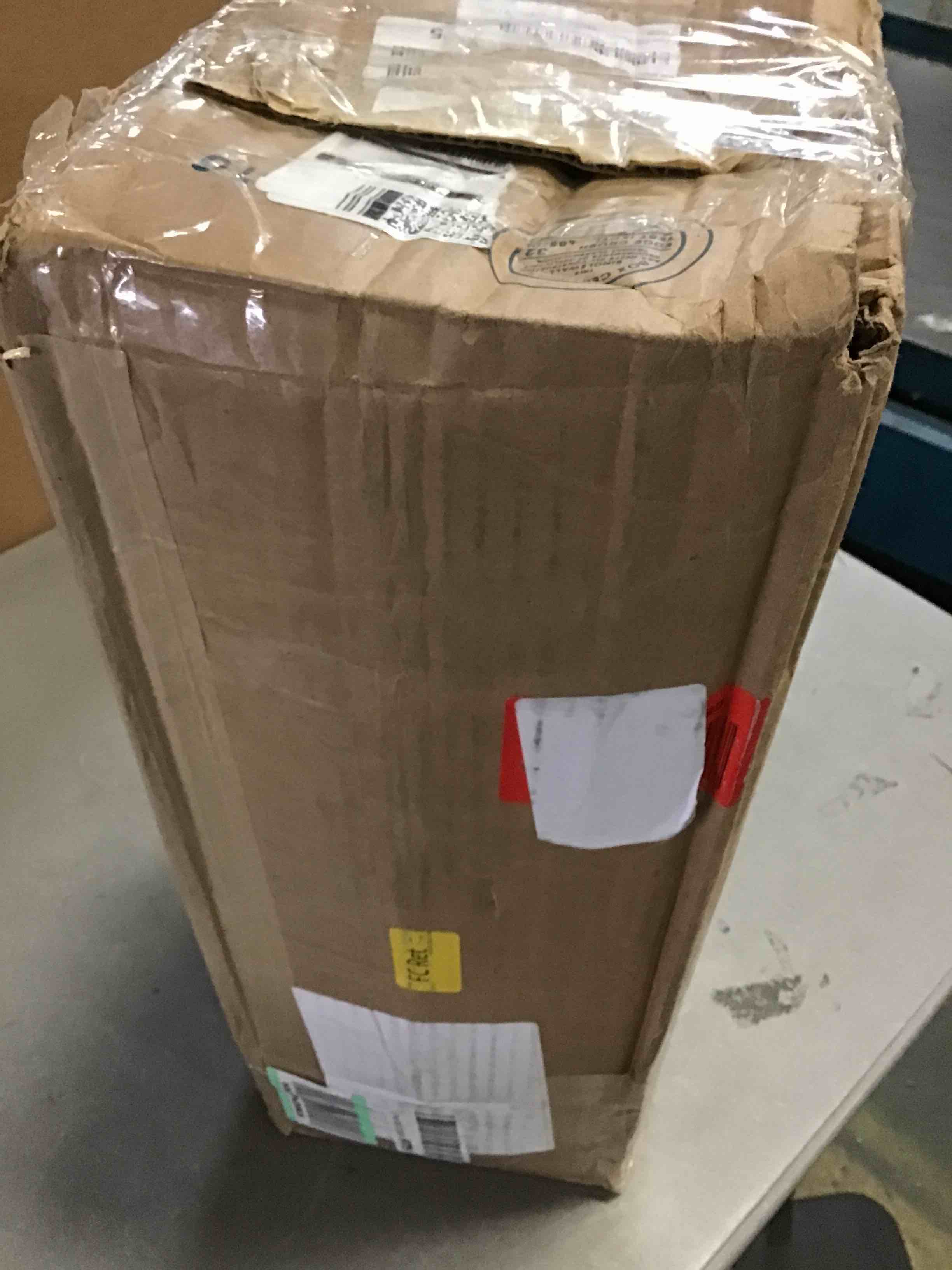 https://s3.amazonaws.com/lotting-images-prod/bidfta/RED5571768_1698244505805.jpeg