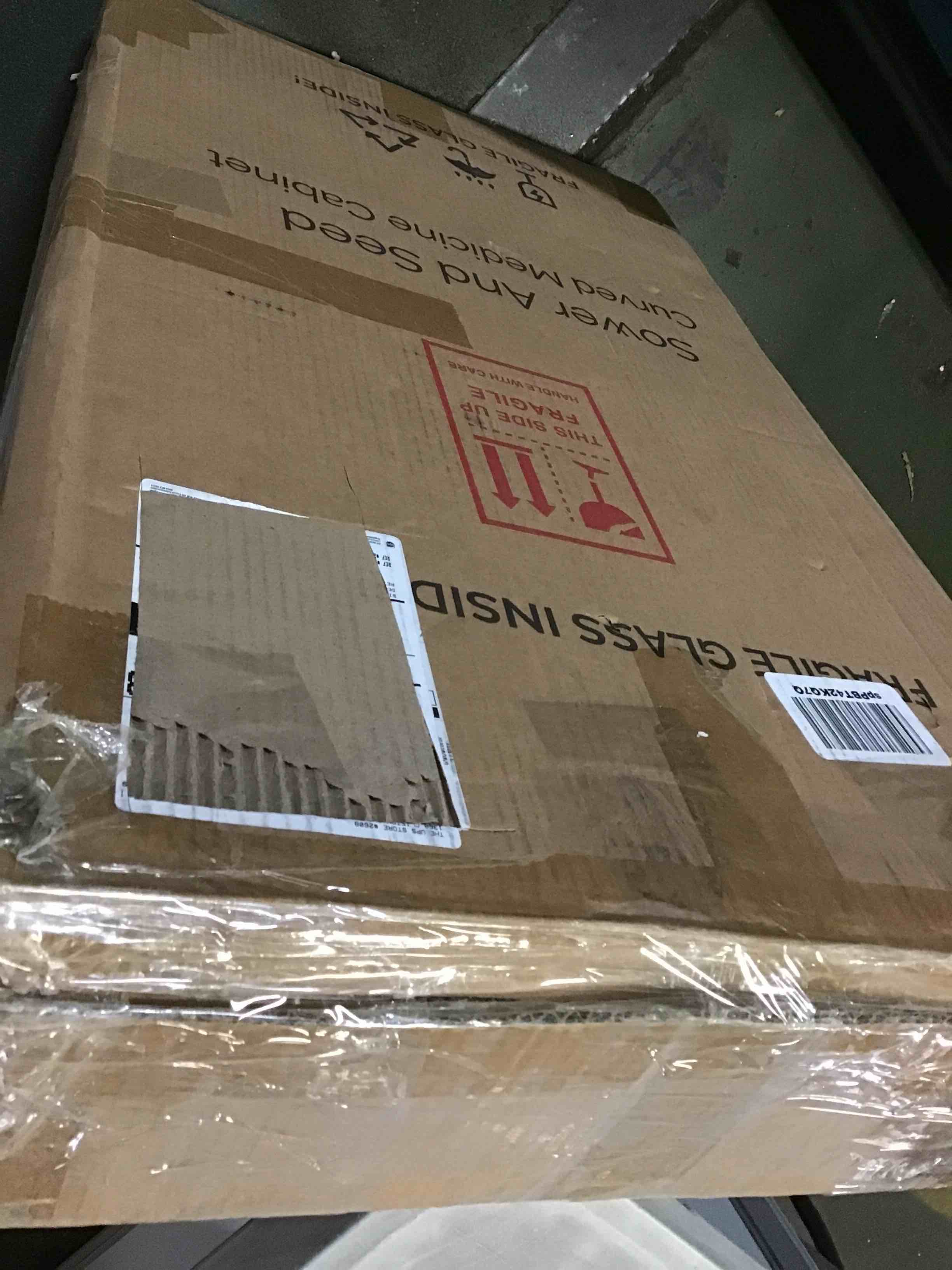 https://s3.amazonaws.com/lotting-images-prod/bidfta/RED5571935_1698330415906.jpeg