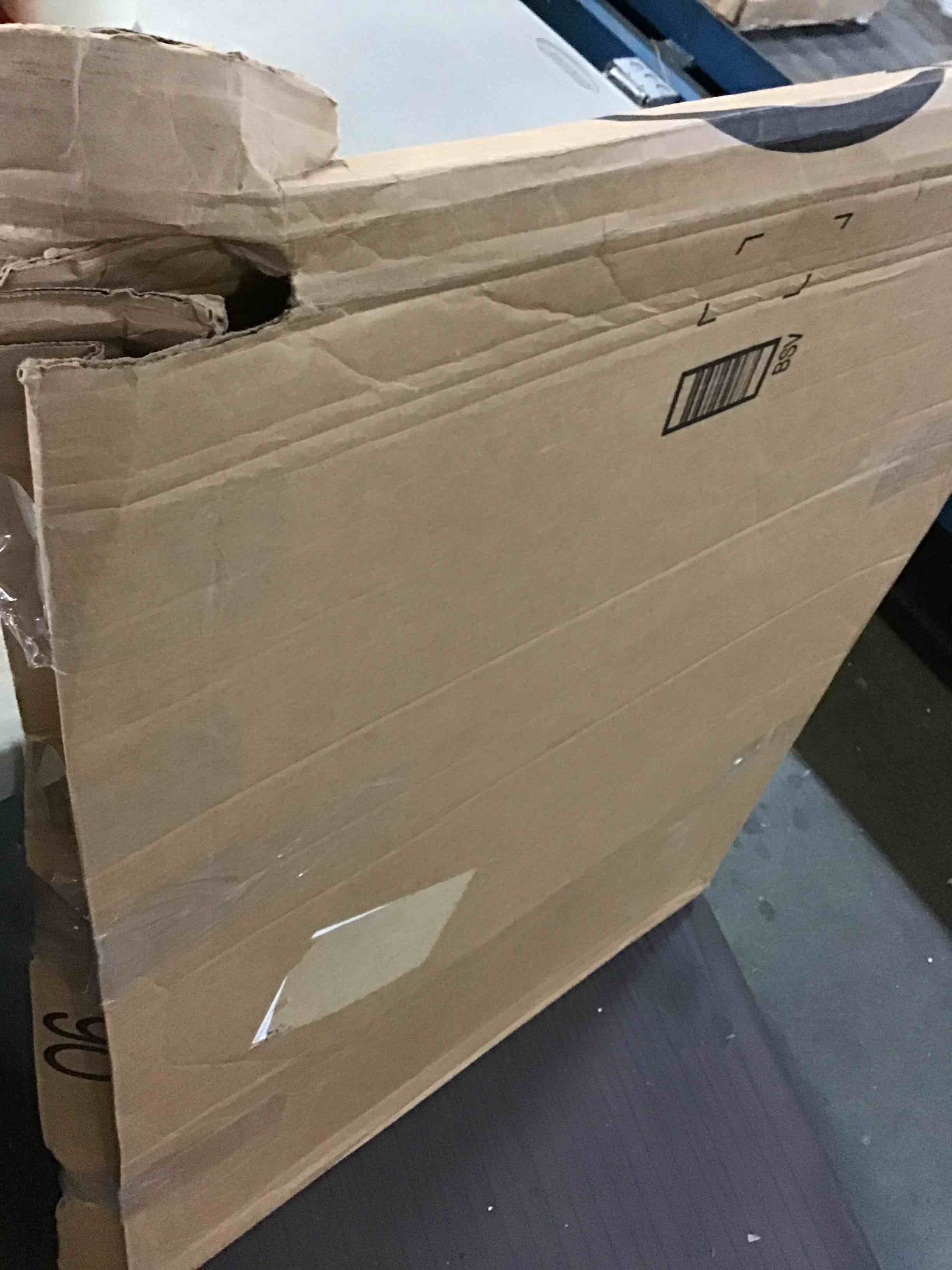 https://s3.amazonaws.com/lotting-images-prod/bidfta/RED5572267_1698682110443.jpeg
