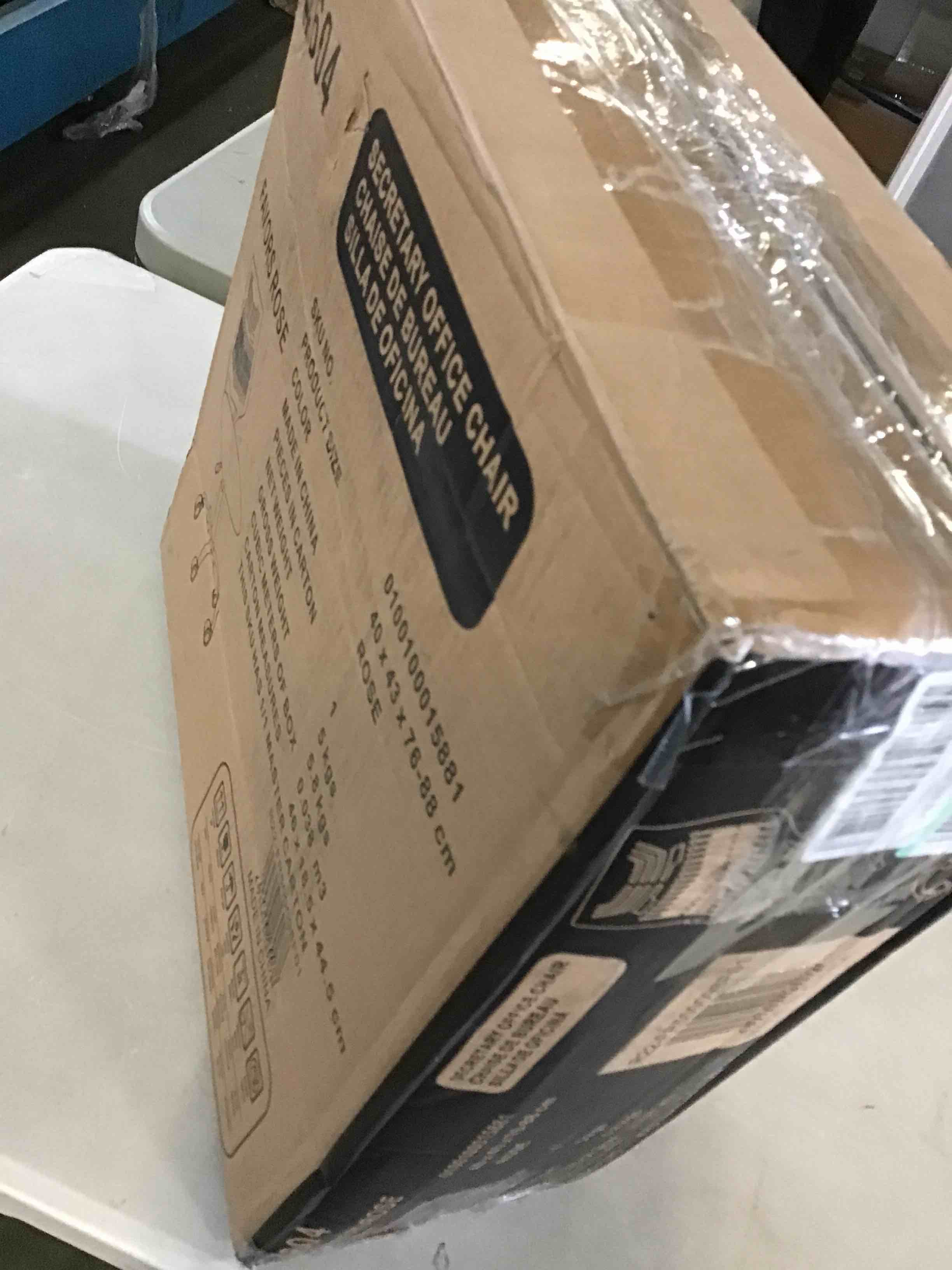 https://s3.amazonaws.com/lotting-images-prod/bidfta/RED5572490_1698769971022.jpeg