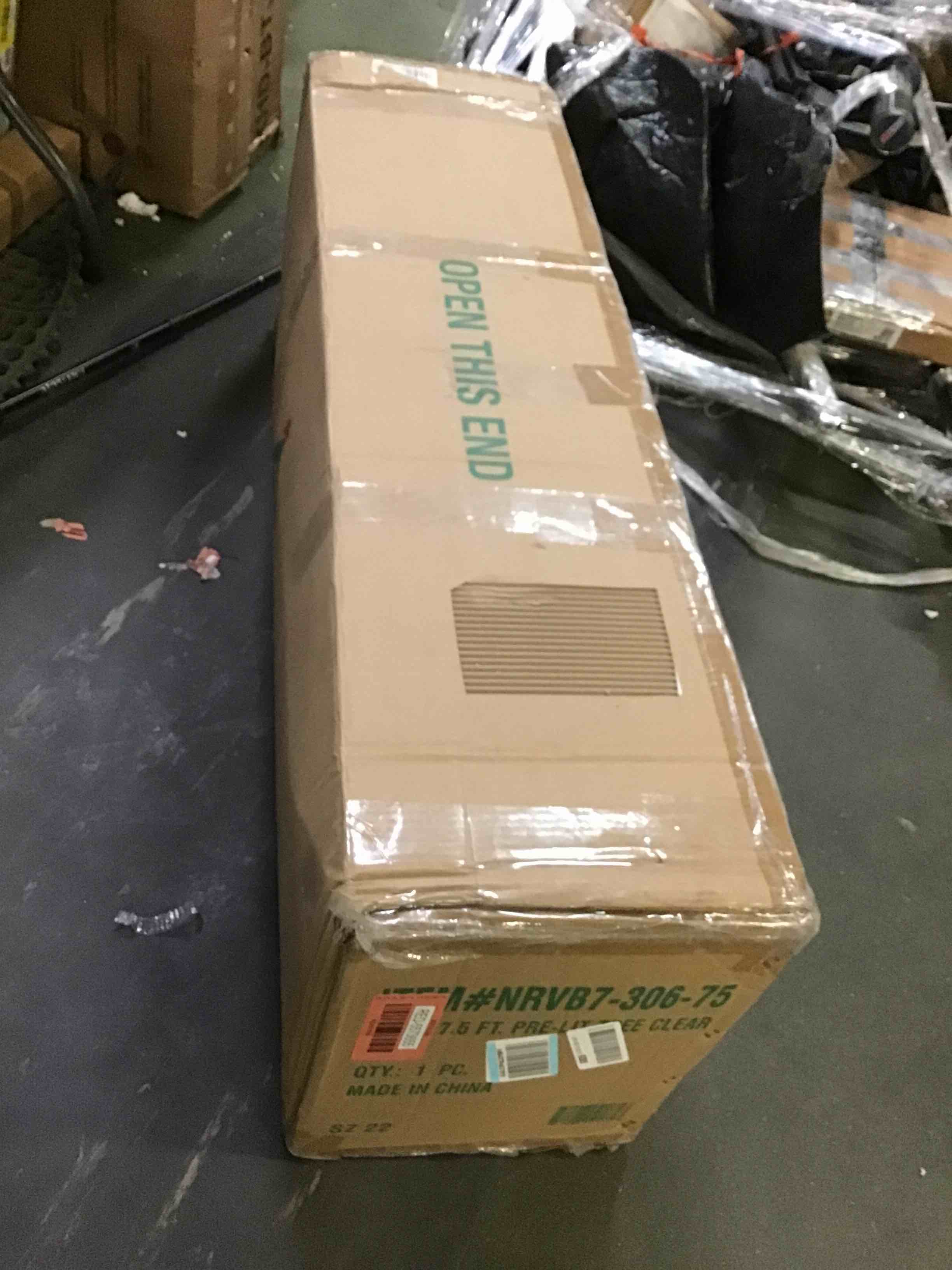 https://s3.amazonaws.com/lotting-images-prod/bidfta/RED5573655_1699391371829.jpeg