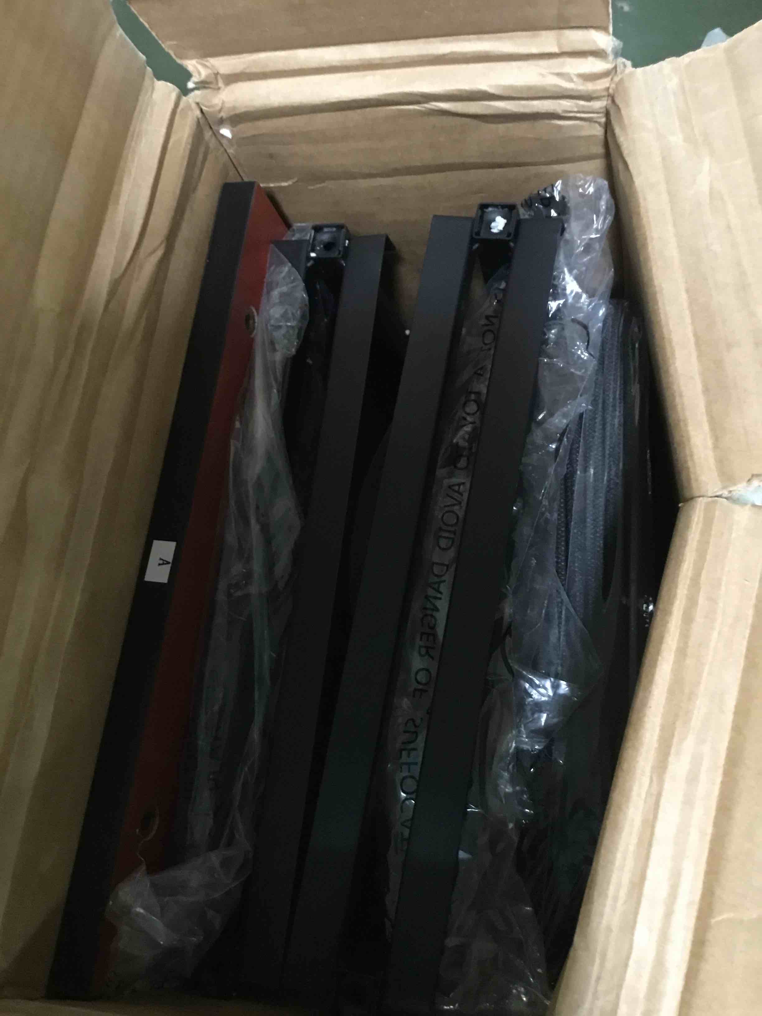 https://s3.amazonaws.com/lotting-images-prod/bidfta/RED5573711_1699464059767.jpeg