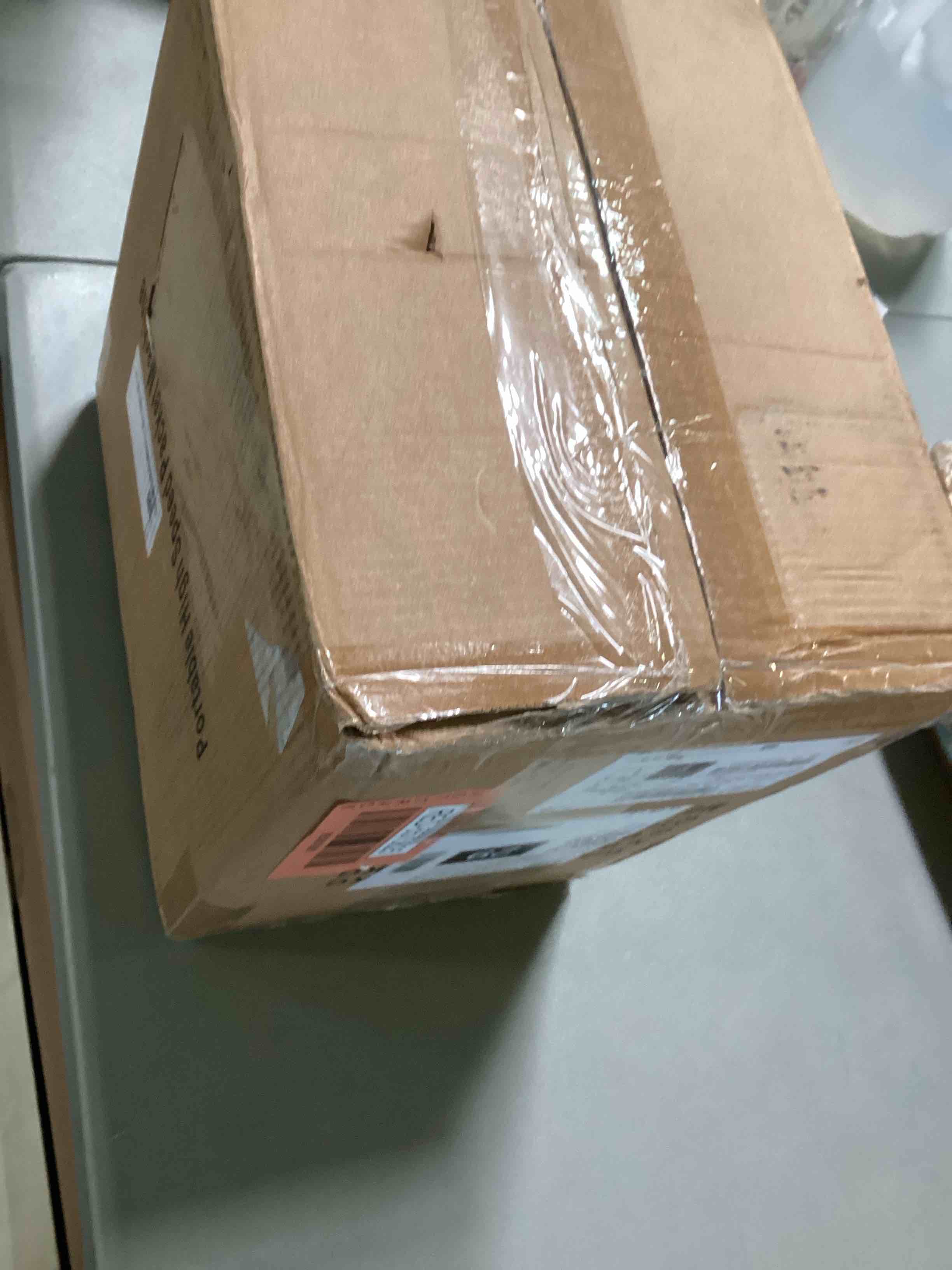 https://s3.amazonaws.com/lotting-images-prod/bidfta/RED5573825_1699548621293.jpeg