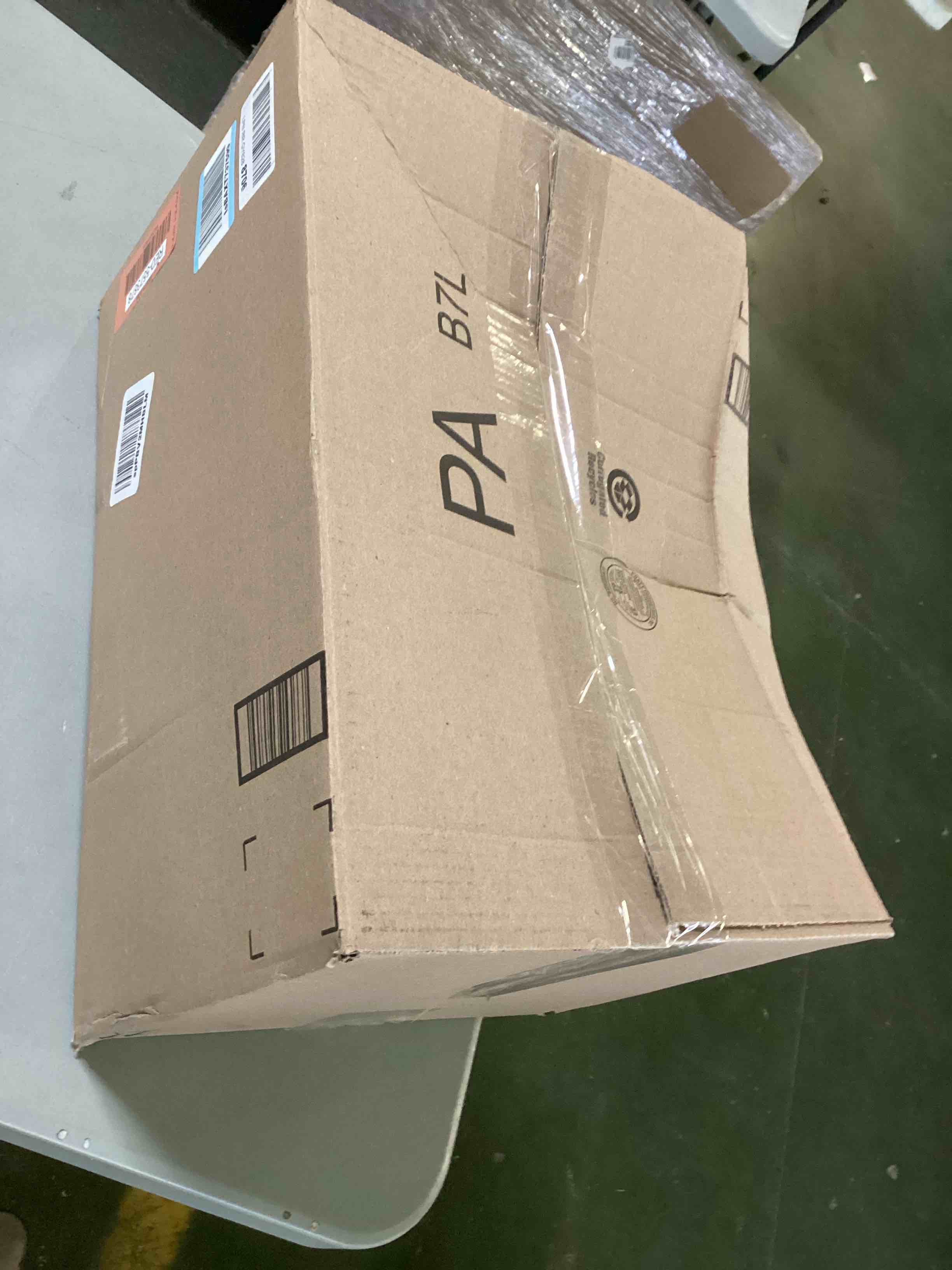 https://s3.amazonaws.com/lotting-images-prod/bidfta/RED5573878_1699561878124.jpeg