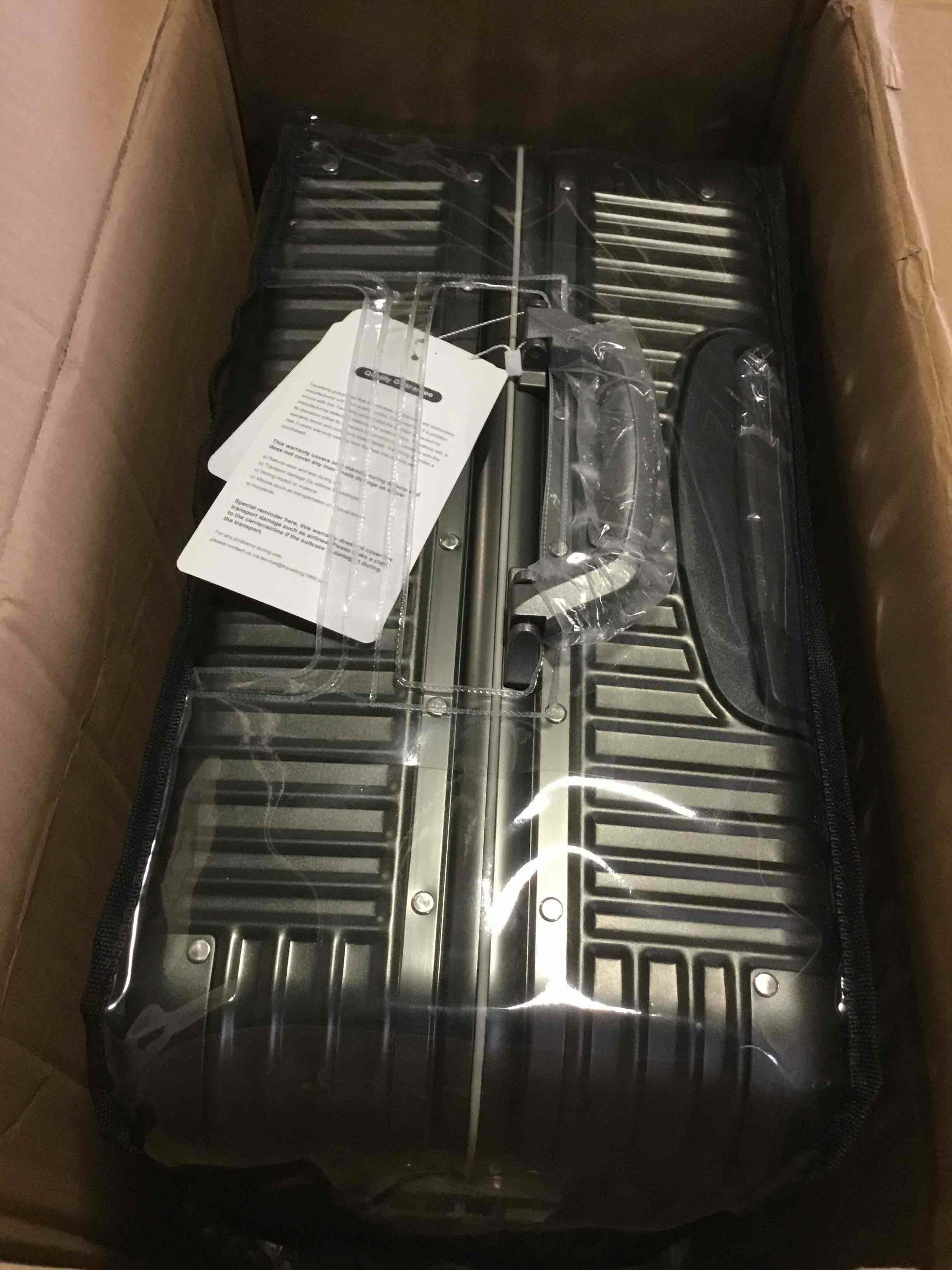 https://s3.amazonaws.com/lotting-images-prod/bidfta/RED5574644_1699304315545.jpeg