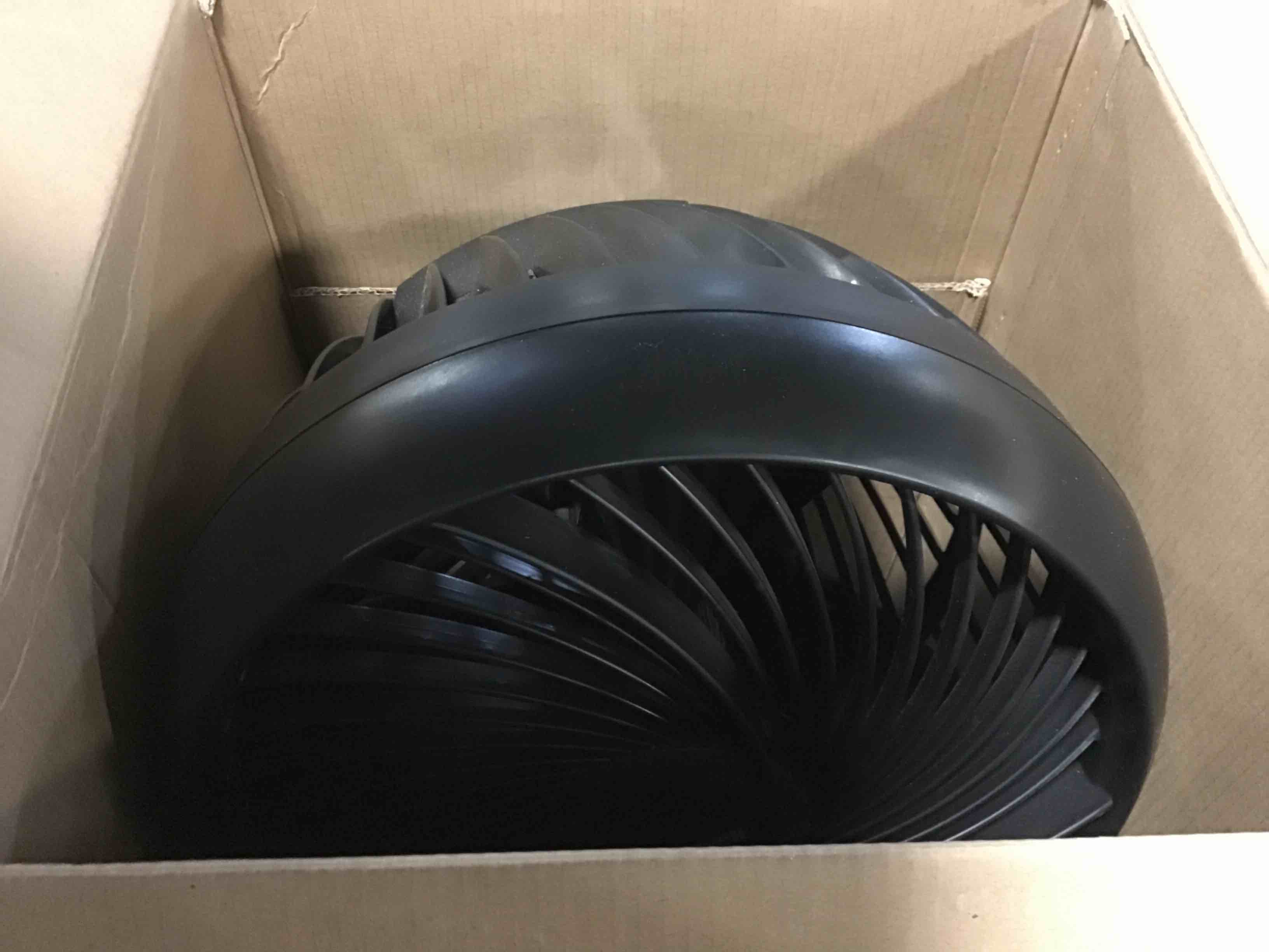 https://s3.amazonaws.com/lotting-images-prod/bidfta/RED5575036_1699621006700.jpeg