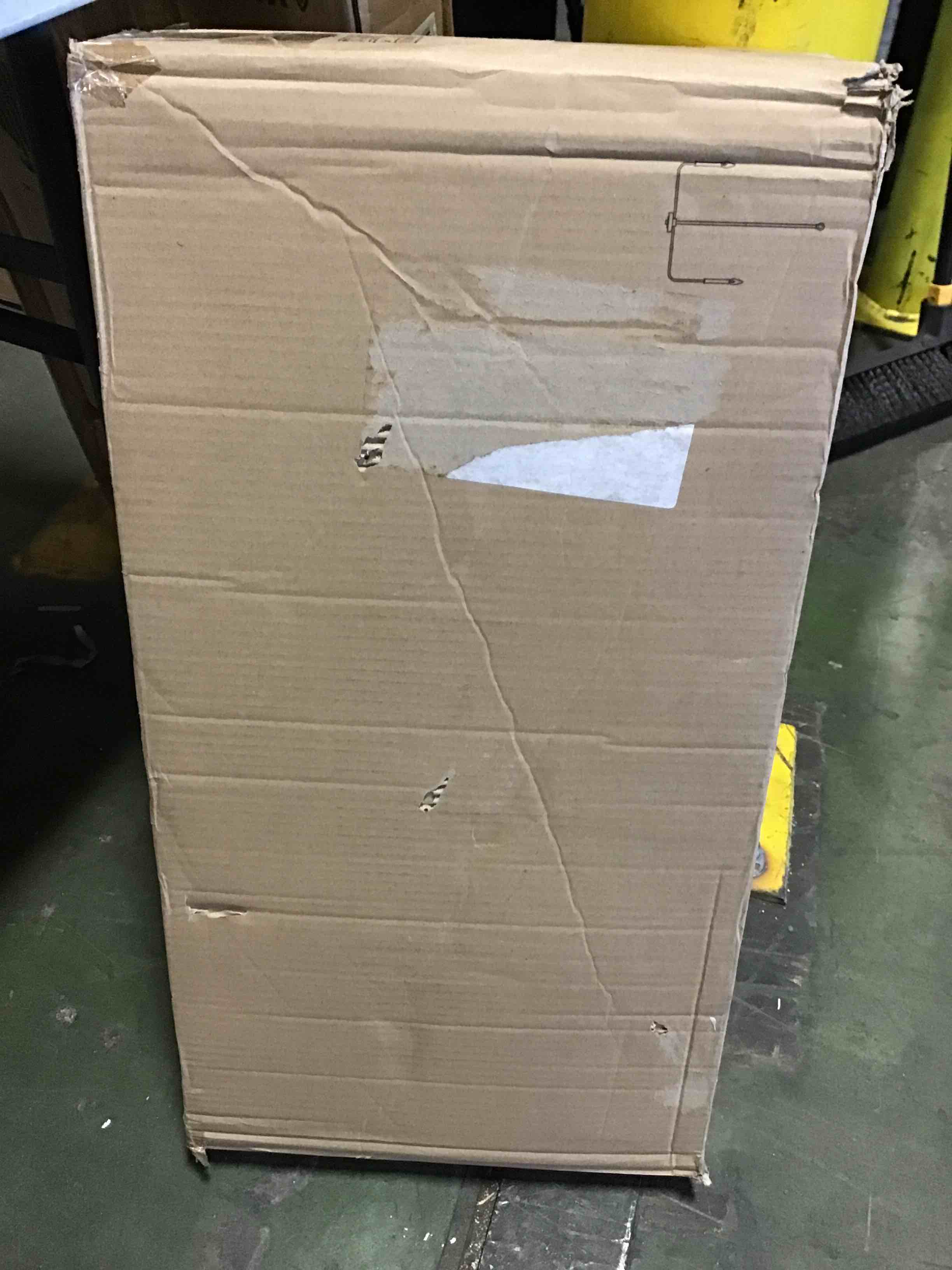 https://s3.amazonaws.com/lotting-images-prod/bidfta/RED5575536_1699967854021.jpeg