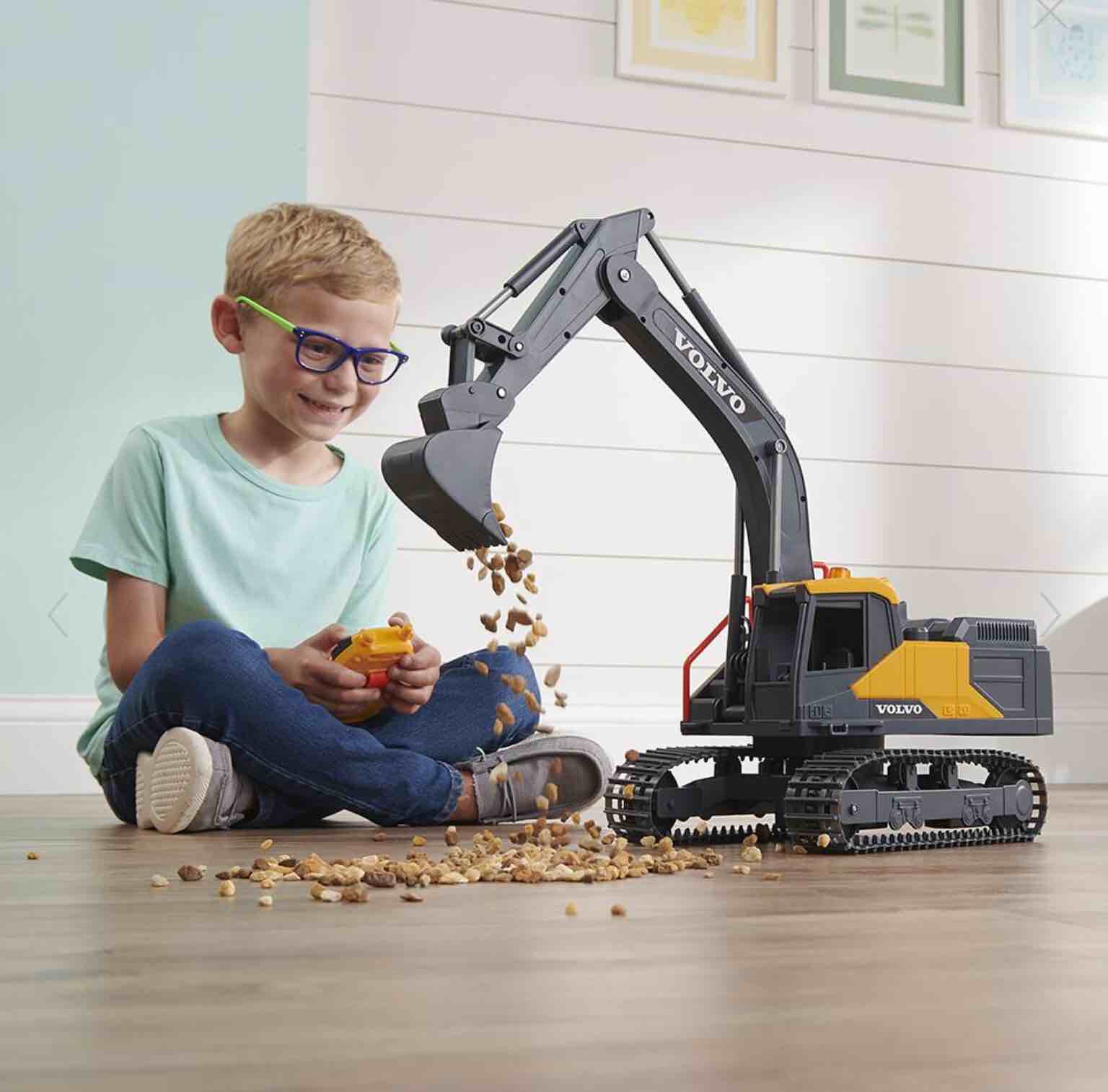 The Giant RC Mining Excavator