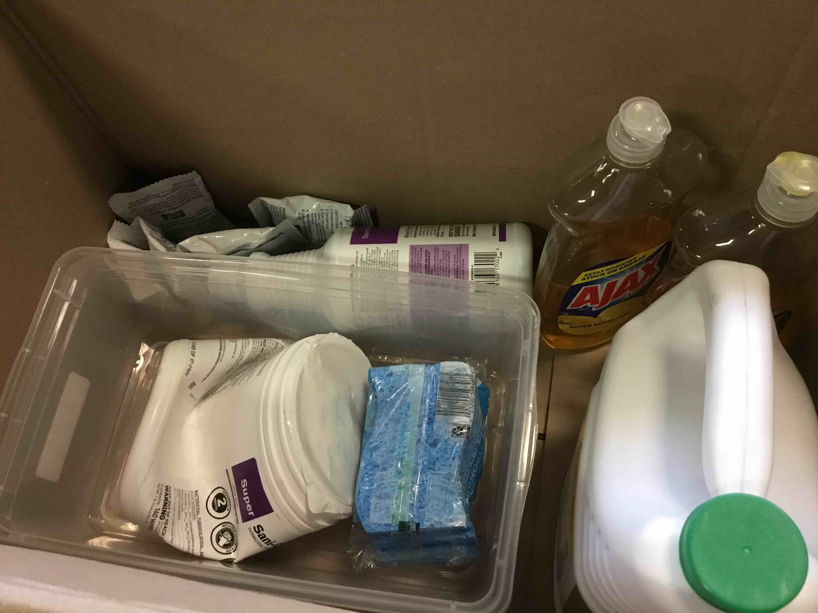 assorted of supplies cleaning 