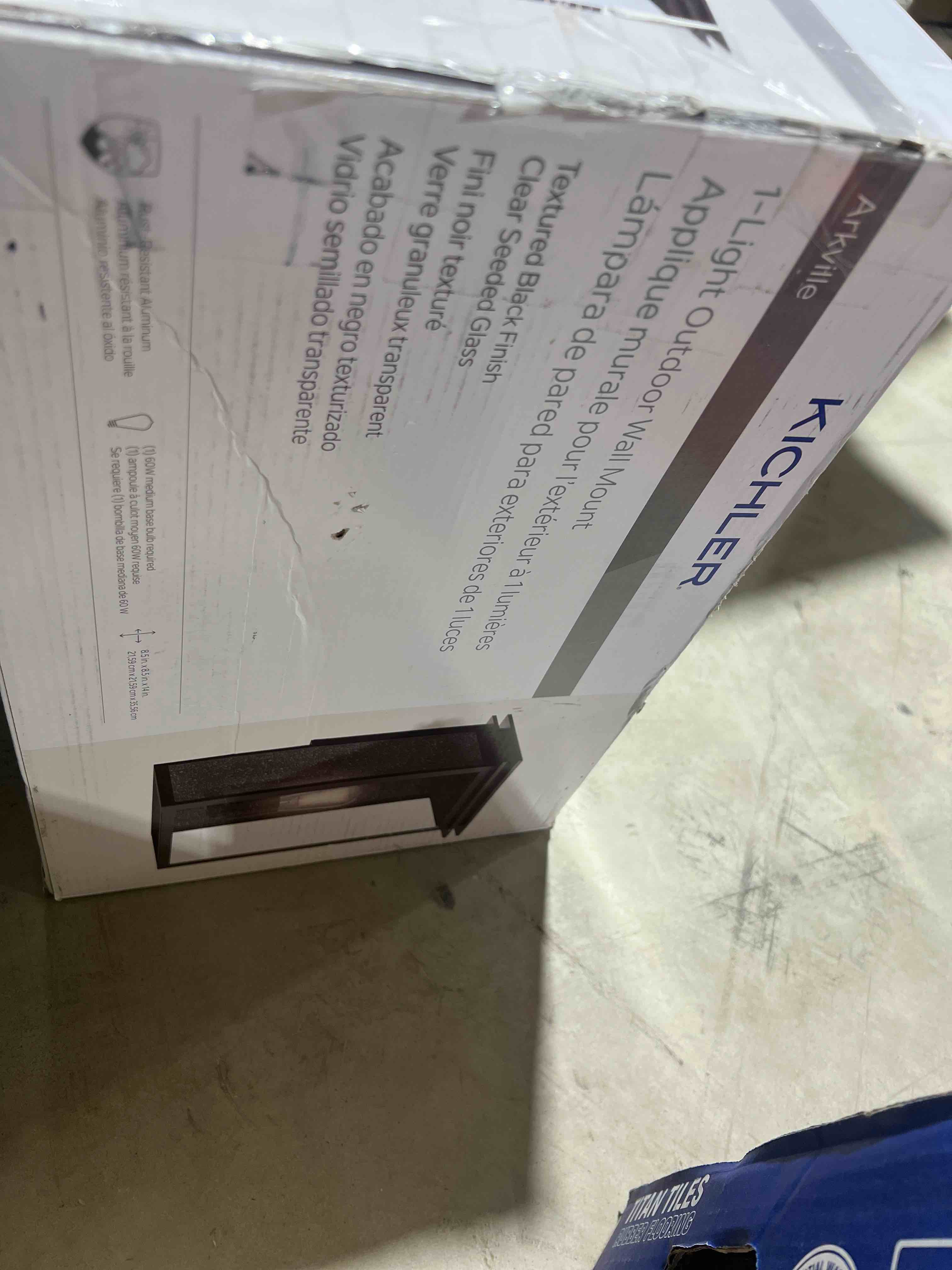 https://s3.amazonaws.com/lotting-images-prod/bidfta/RED5577728_1704923535970.jpeg