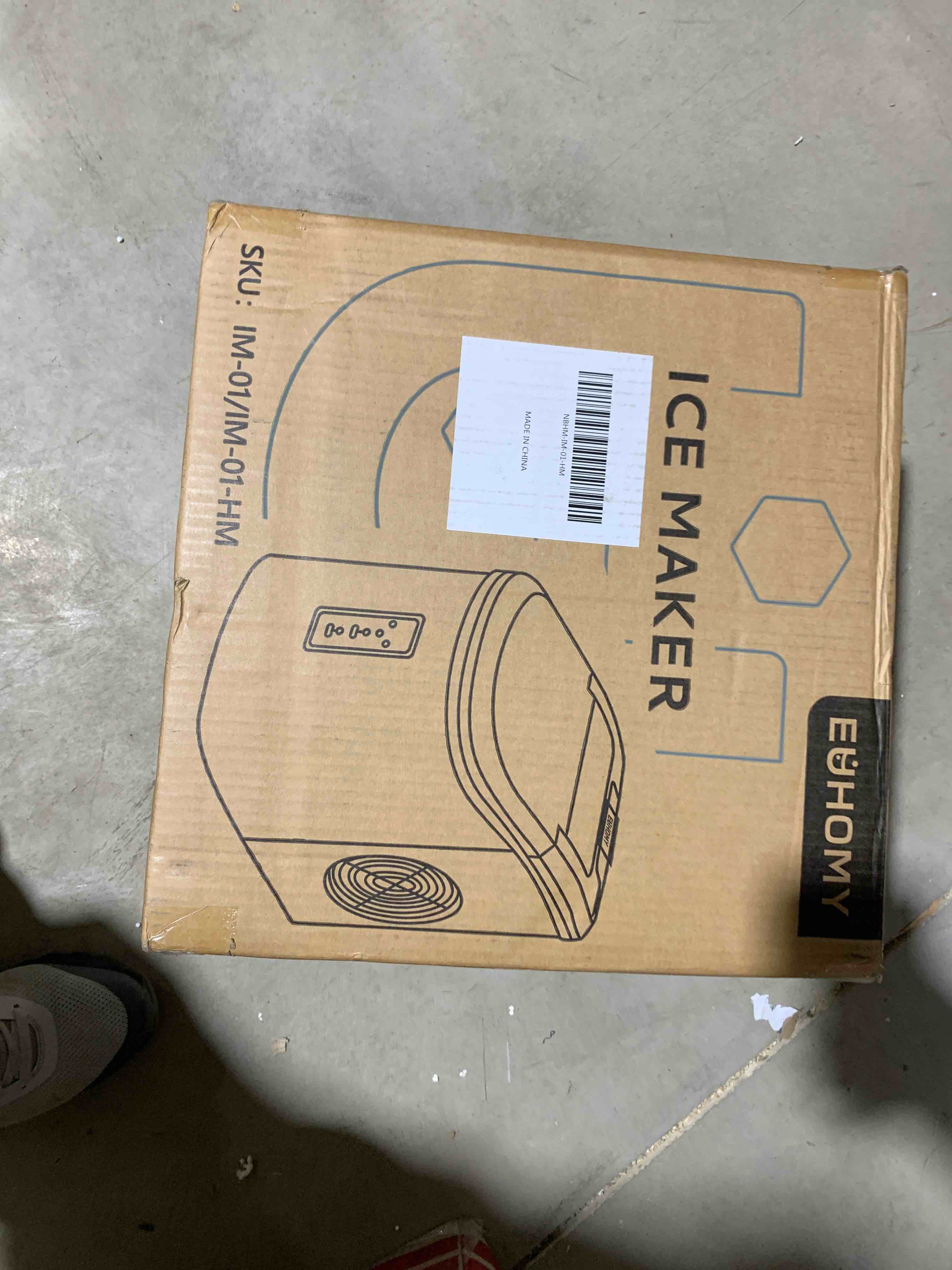 https://s3.amazonaws.com/lotting-images-prod/bidfta/RED5578293_1707190011032.jpeg