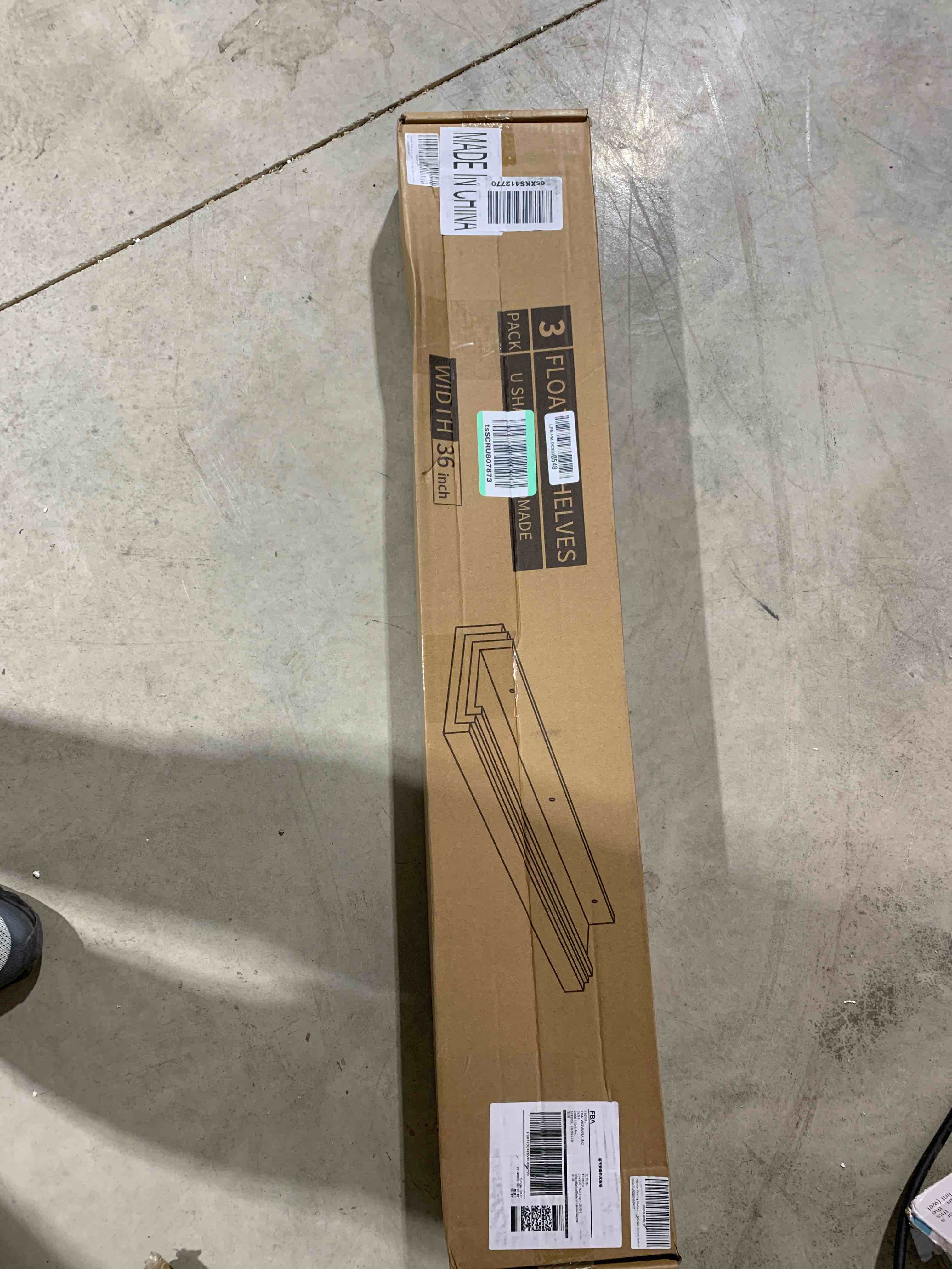 https://s3.amazonaws.com/lotting-images-prod/bidfta/RED5578297_1707190762092.jpeg