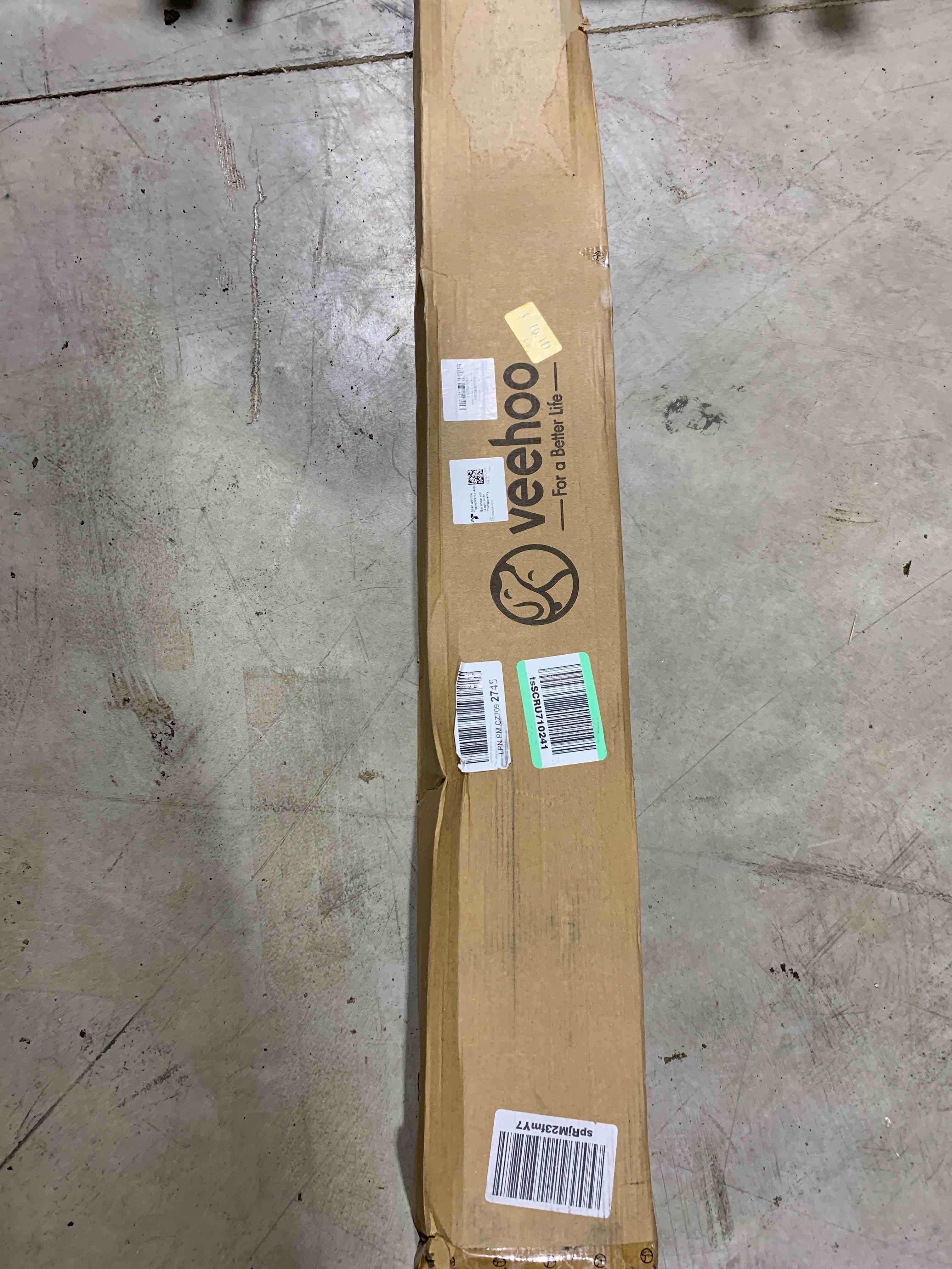 https://s3.amazonaws.com/lotting-images-prod/bidfta/RED5578304_1707354445878.jpeg