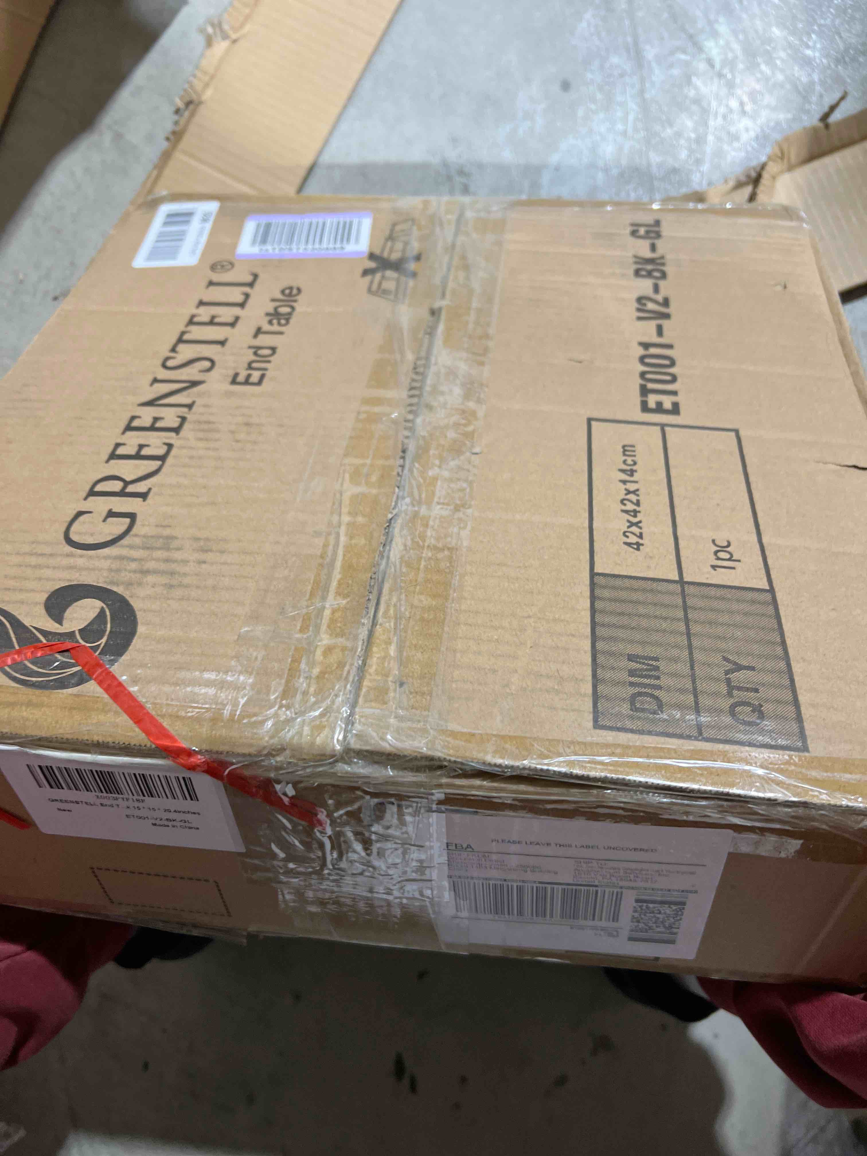 https://s3.amazonaws.com/lotting-images-prod/bidfta/RED5578500_1708476401868.jpeg