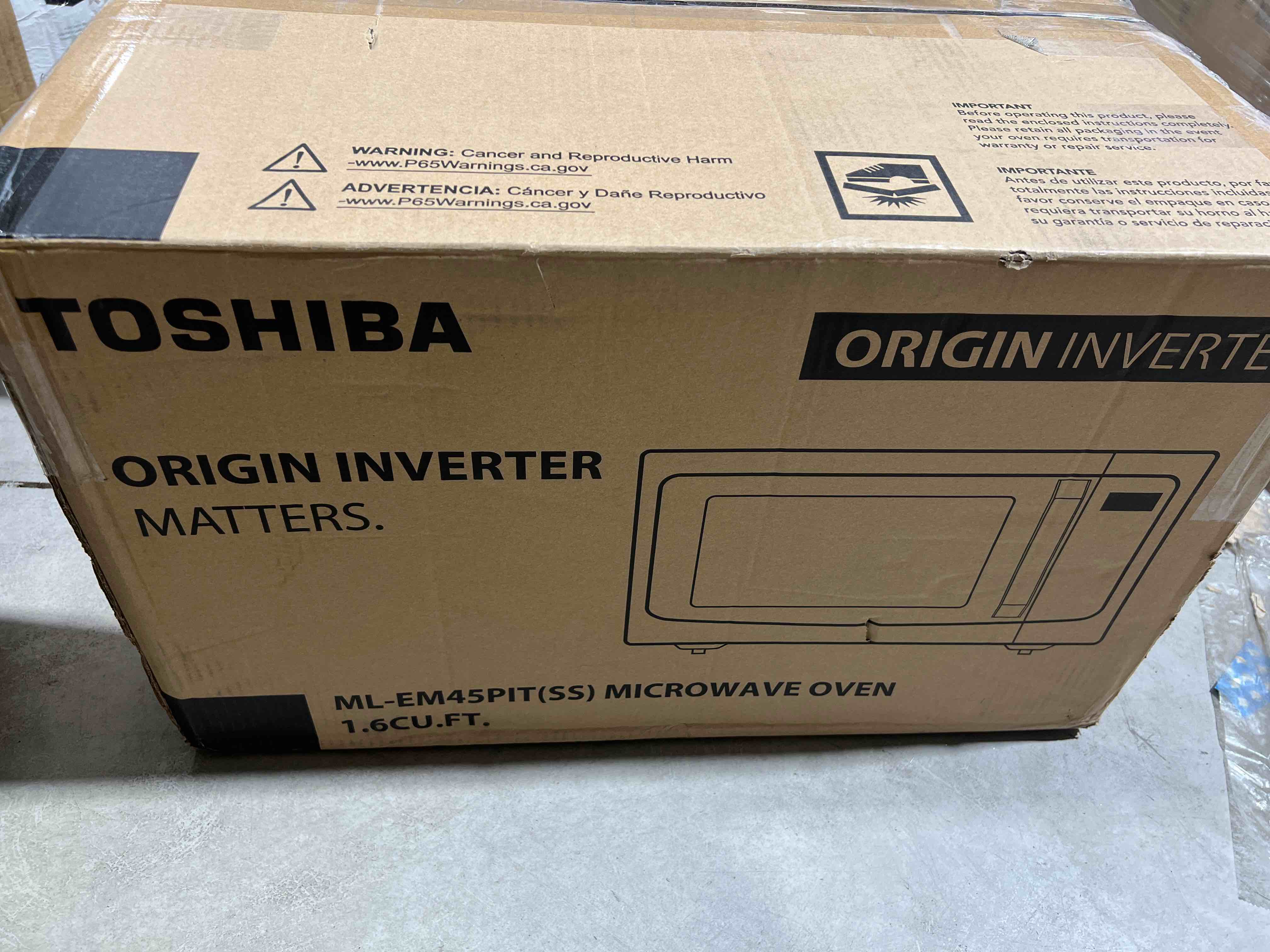 https://s3.amazonaws.com/lotting-images-prod/bidfta/RED5578536_1708910096969.jpeg