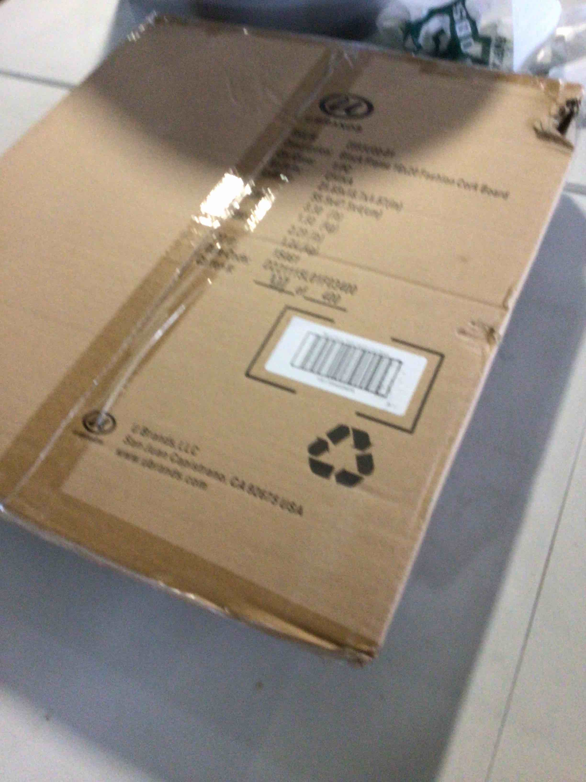 https://s3.amazonaws.com/lotting-images-prod/bidfta/RED5580657_1695839582335.jpeg